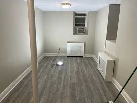 825 Franklin Ave Basement Unit - 5.jpg