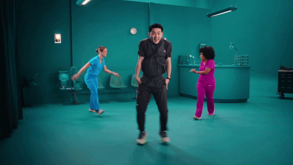 skechers_slip_in_scrubs_v11080p-ezgif.com-video-to-gif-converter.gif