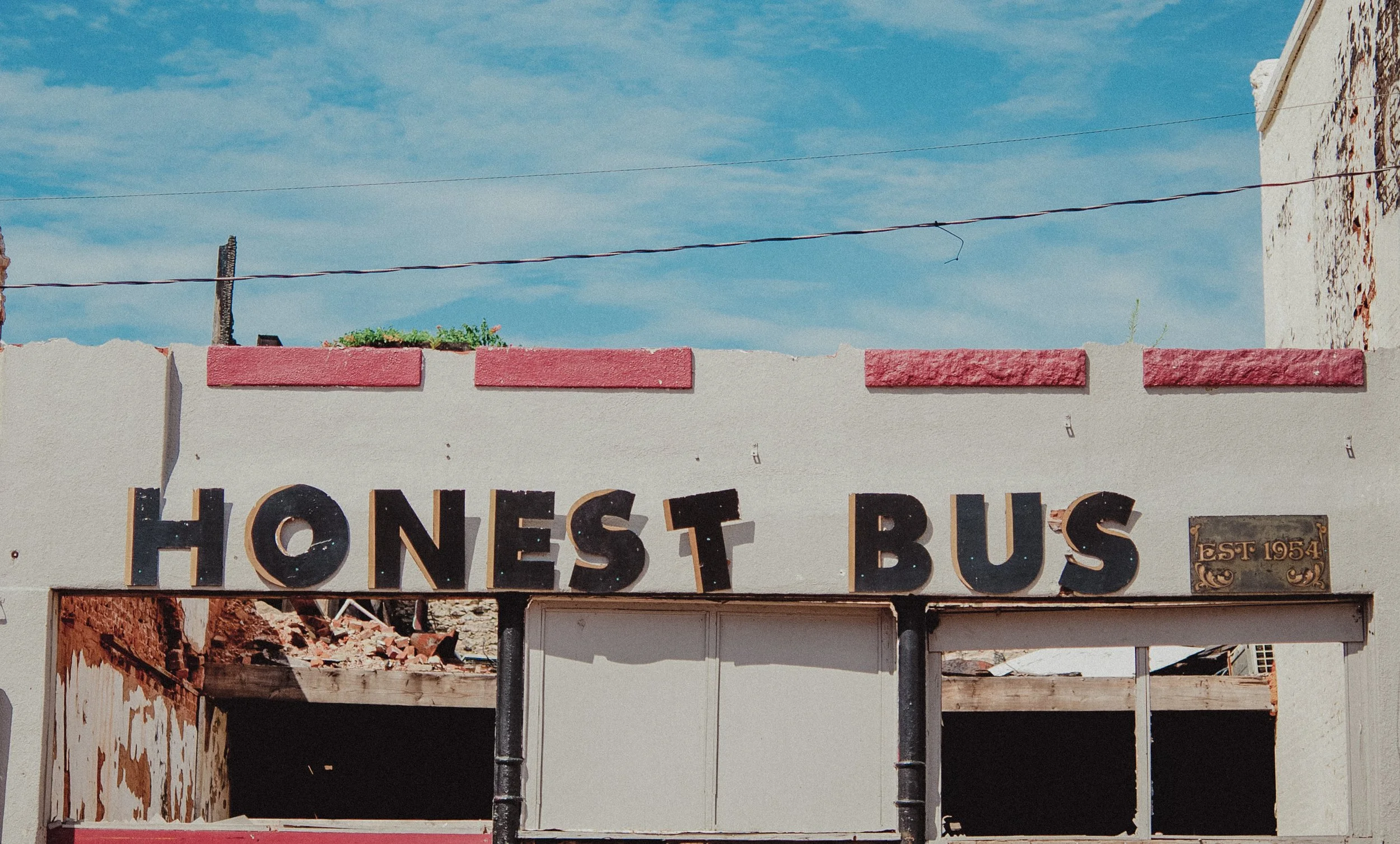 honest-bus-1.jpg