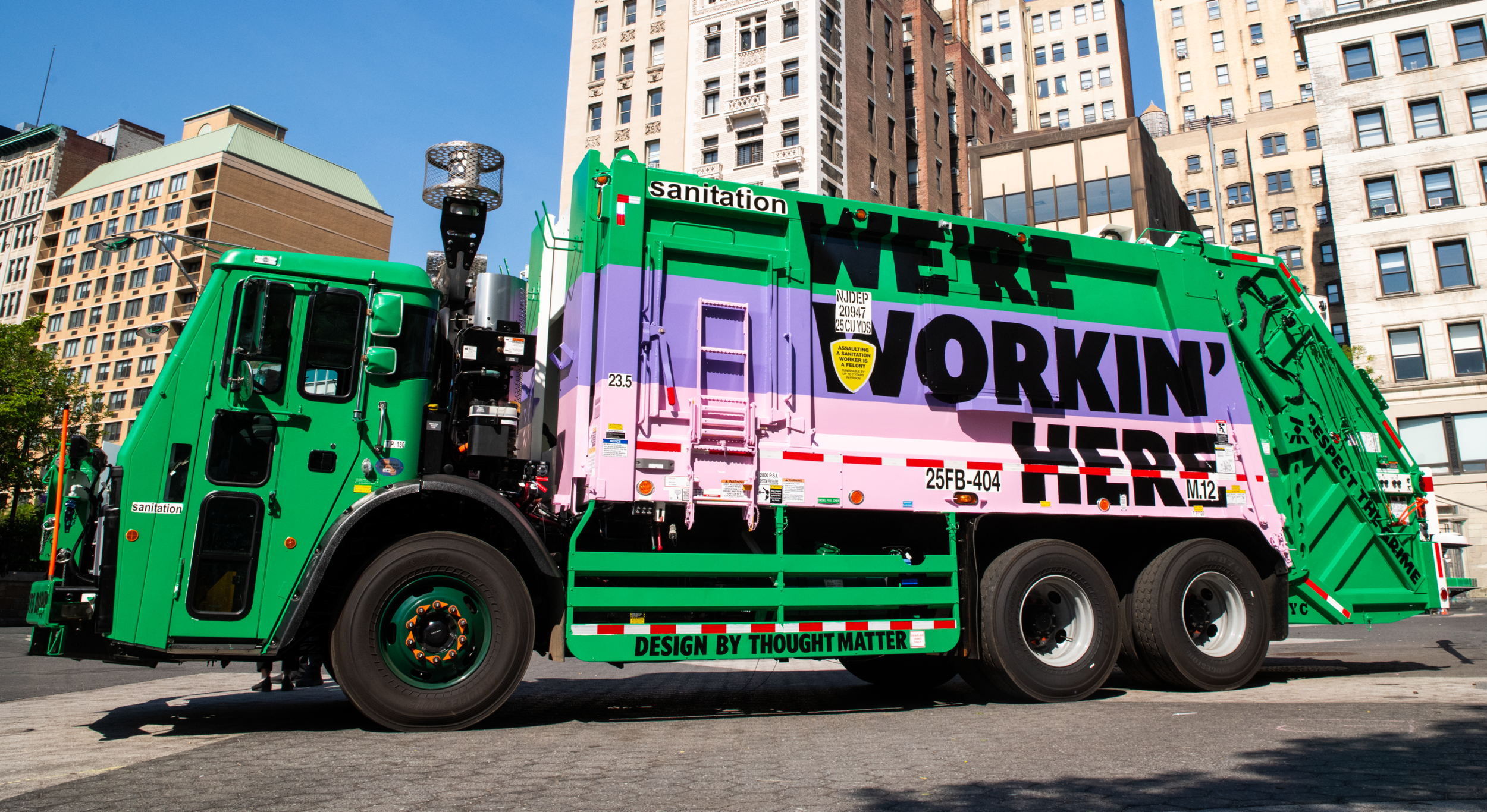 TRUCKS OF ART