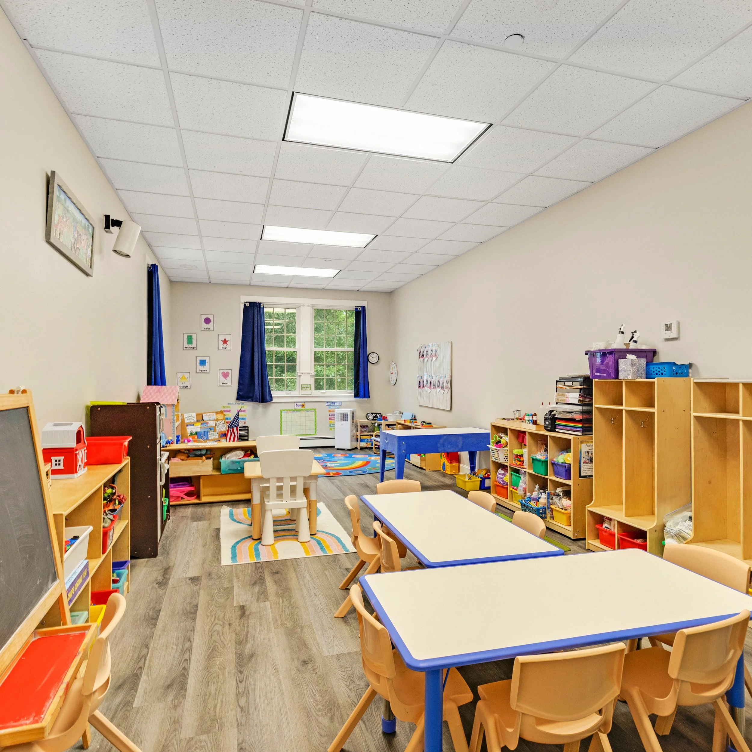 We have a Tuesday &amp; Thursday half day (9:15-12:45) or full day (9:15-4:00) availability in our "young preschool" classrooms starting this September! Email us at learningsproutsduxbury@gmail.com for more information and to schedule a tou
