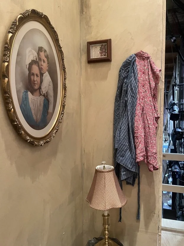 Children and family themed apartment dressing for the opera “Street Scene”