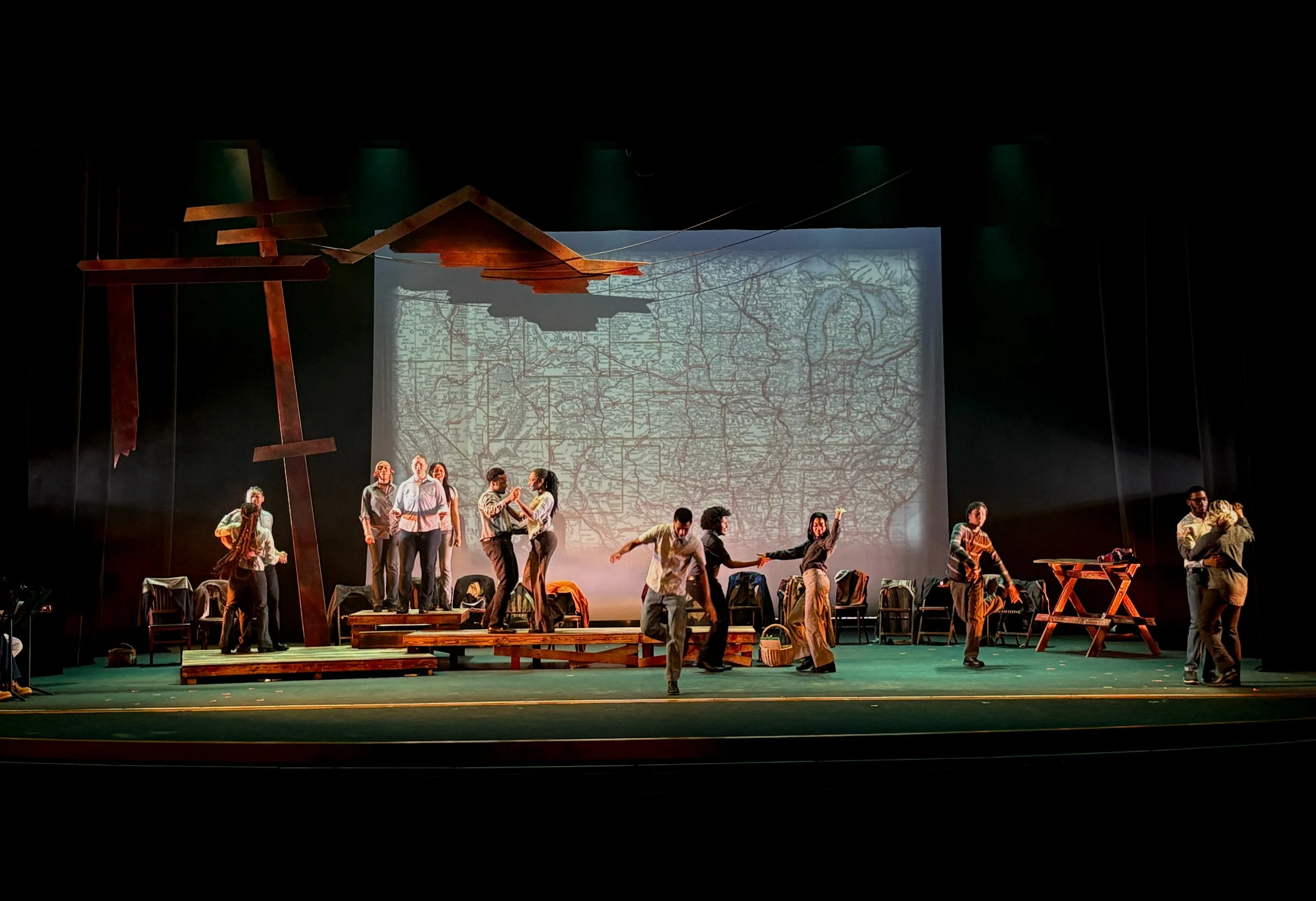 Projection Design of The Laramie Project