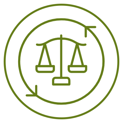Green line drawing of scales of justice inside a circular arrow.