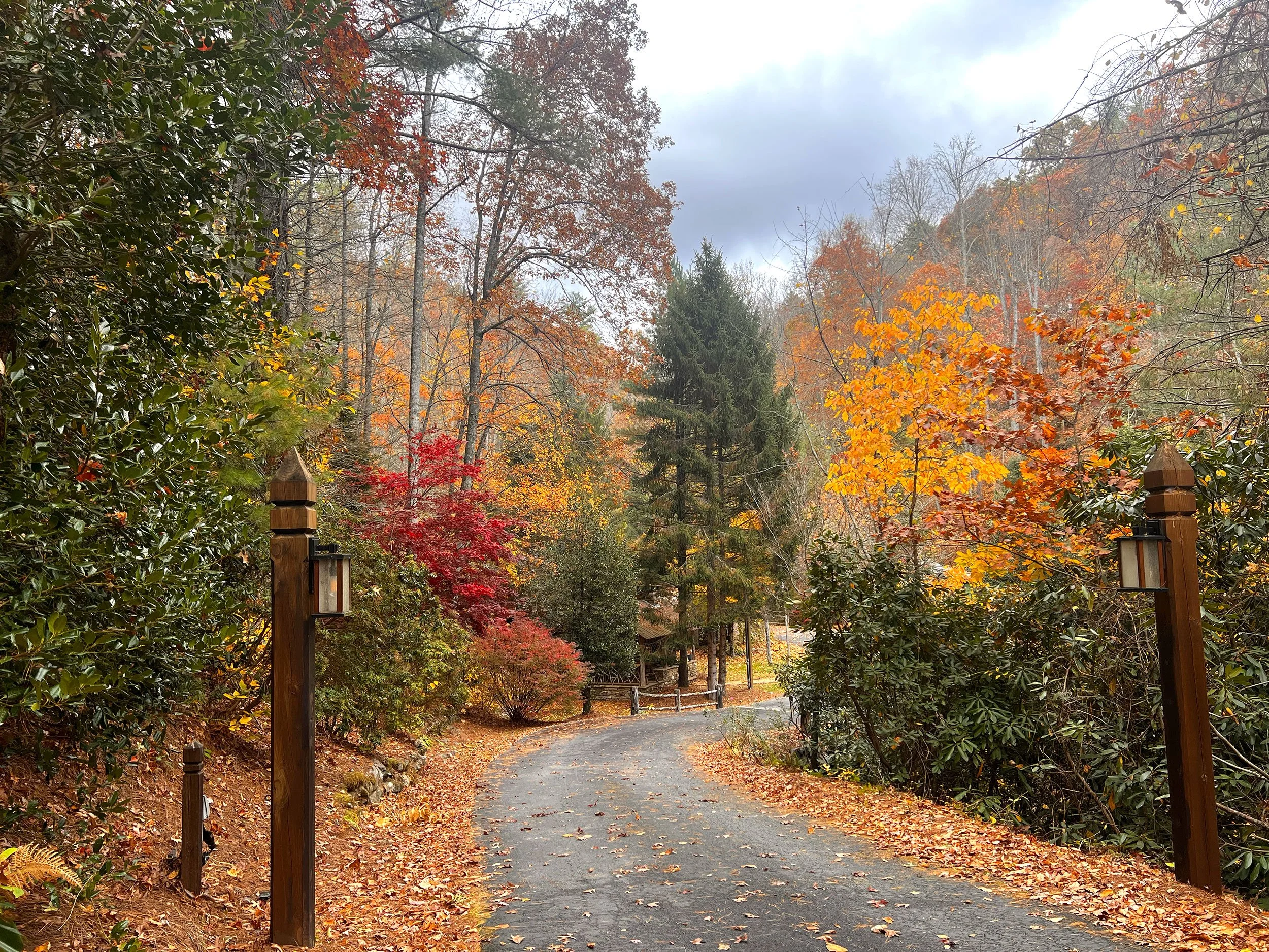 creekside-cove-entrance2.jpg