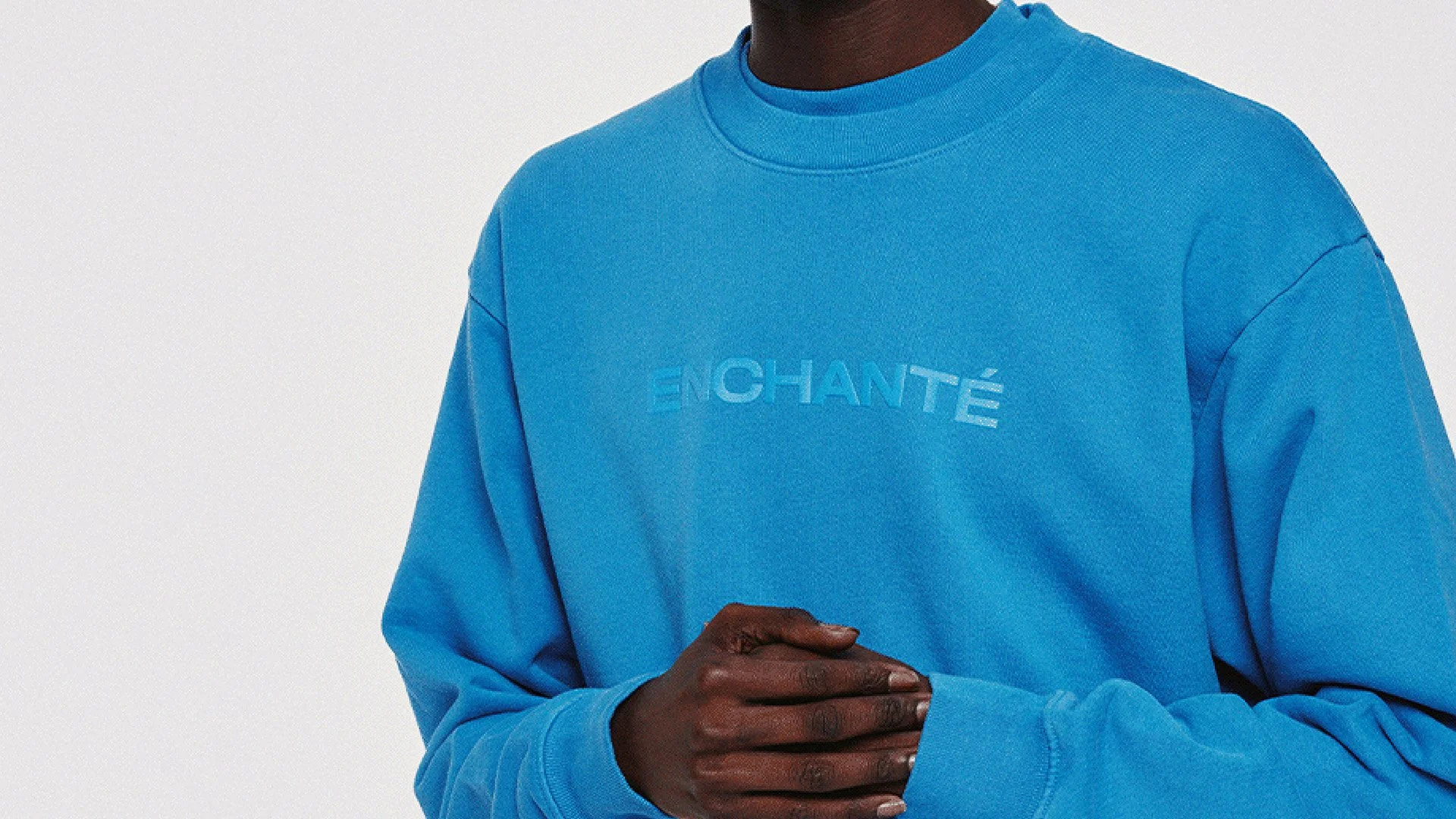 ENCHANTE_03.jpg