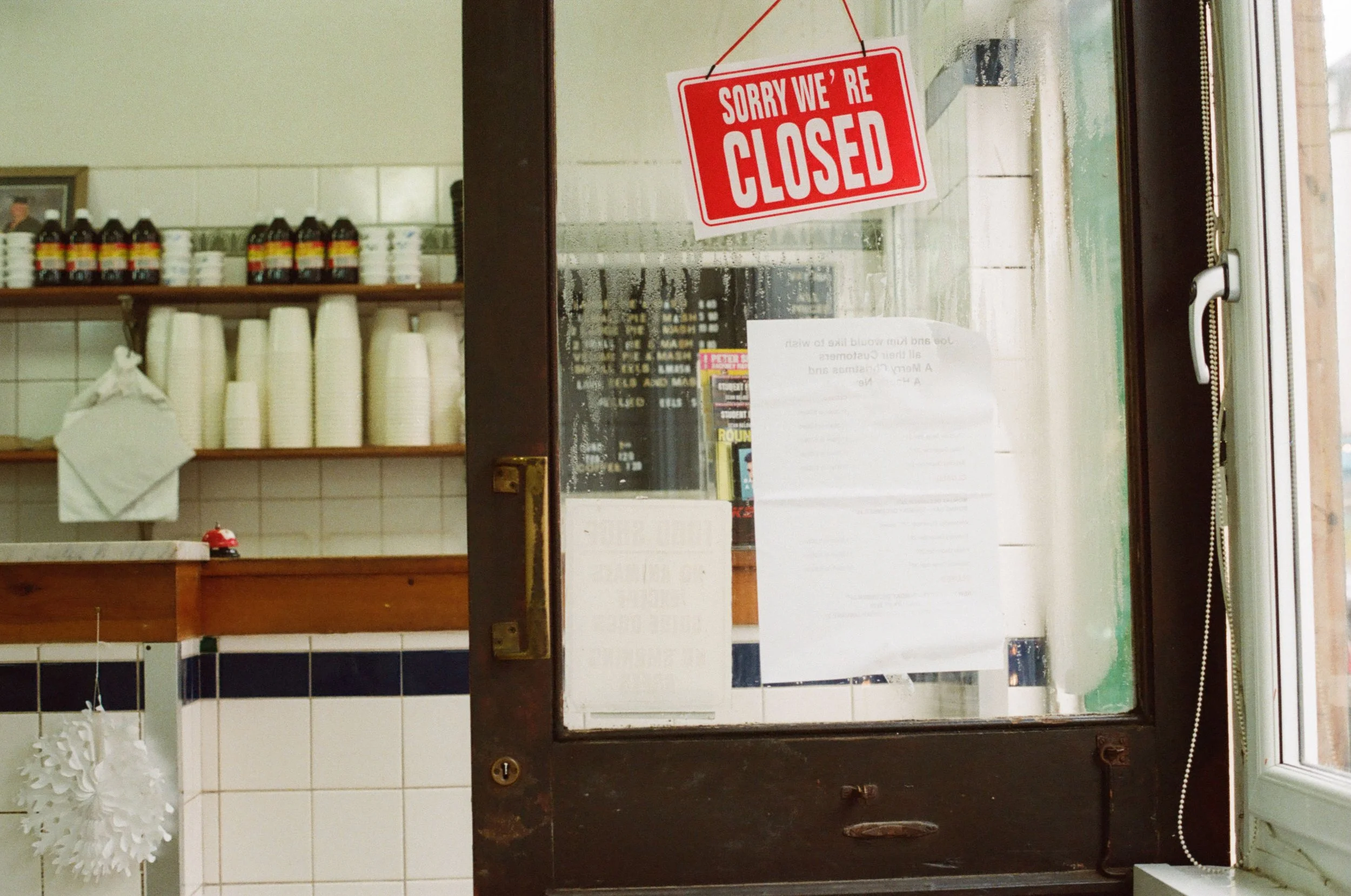 f-cooke-pie-mash-hoxton-london.jpg