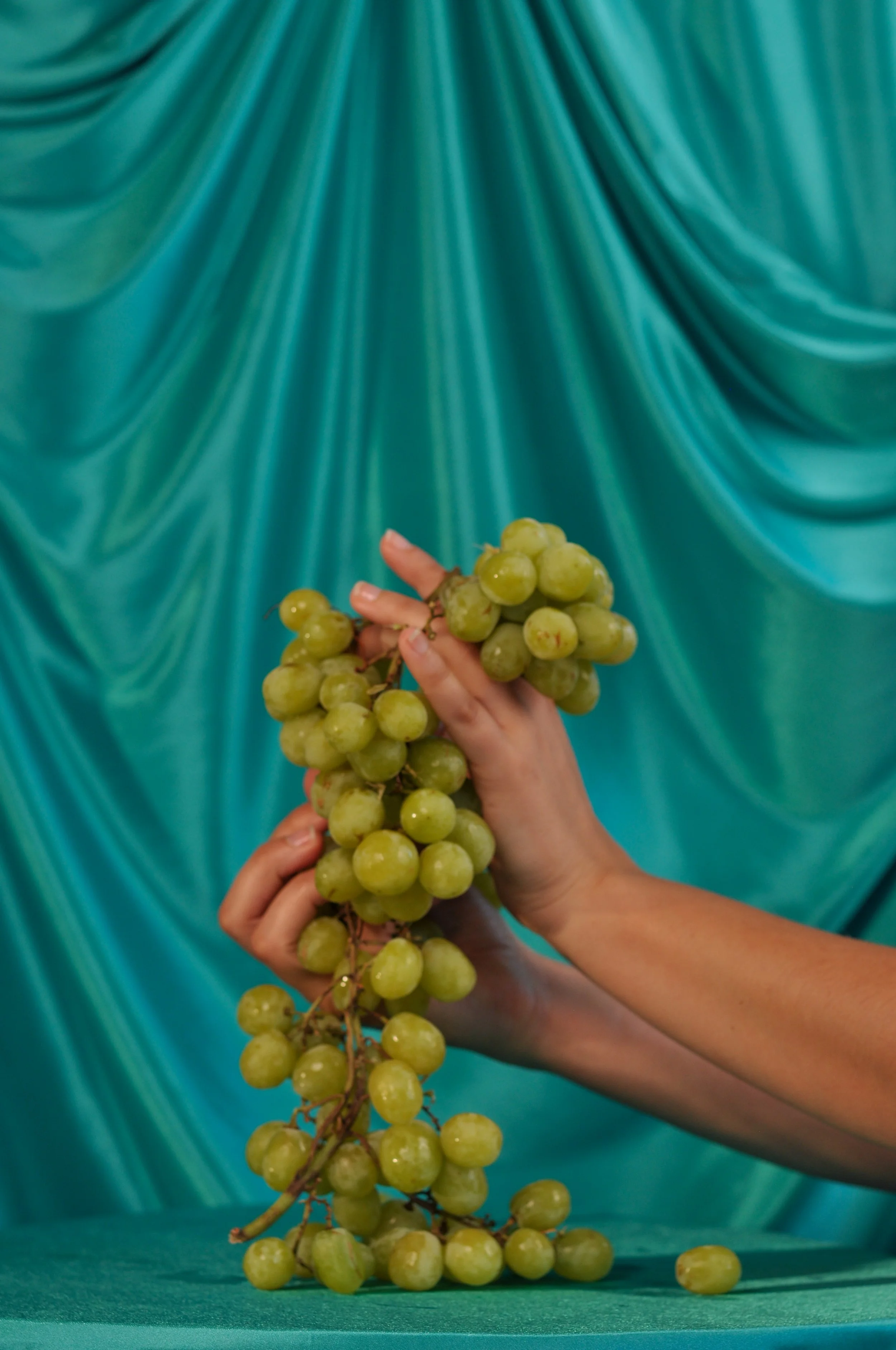 Grapes_3.jpg