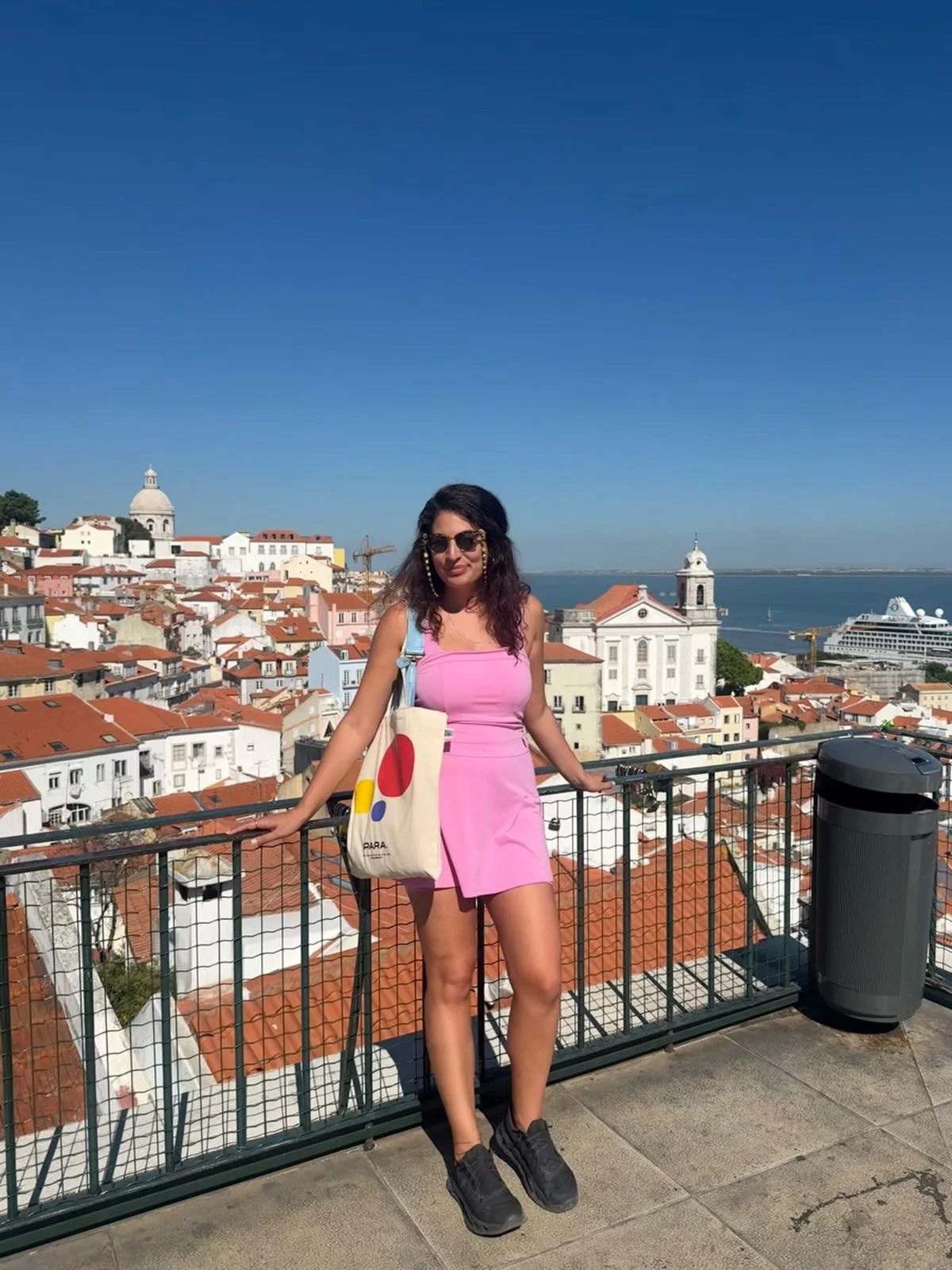 Obrigada Lisboa, had so much fun with you. so many people here asked when i am moving here &amp; while no current plans, i never know what God has in mind for me. 

grateful for community, the sea &amp; even the hills 💛