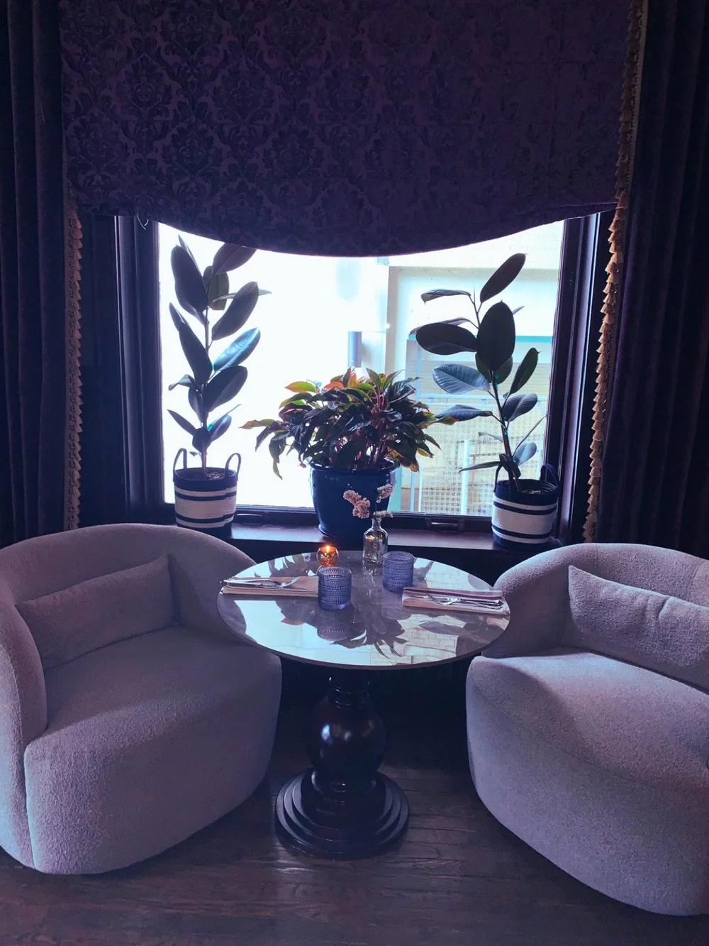 A window table for two