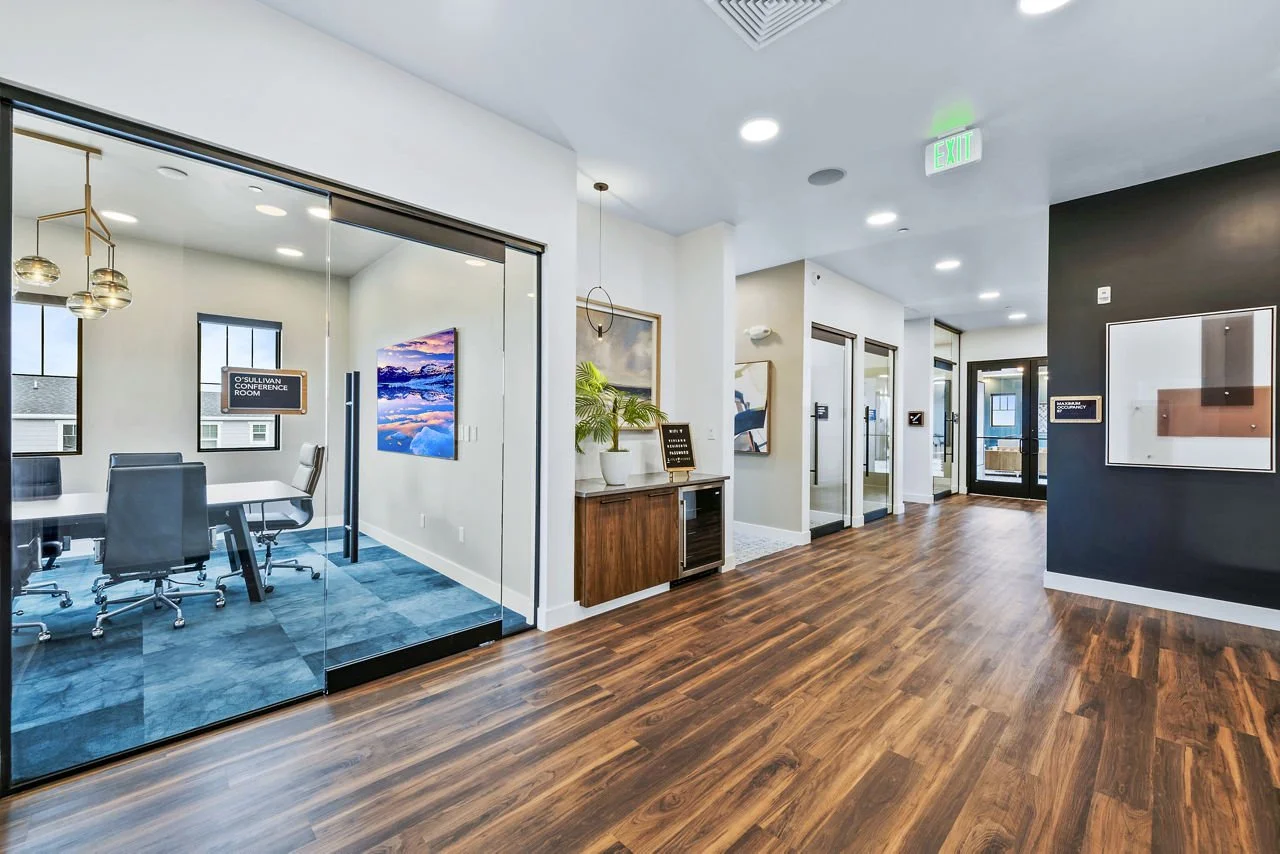 Viviano Offices