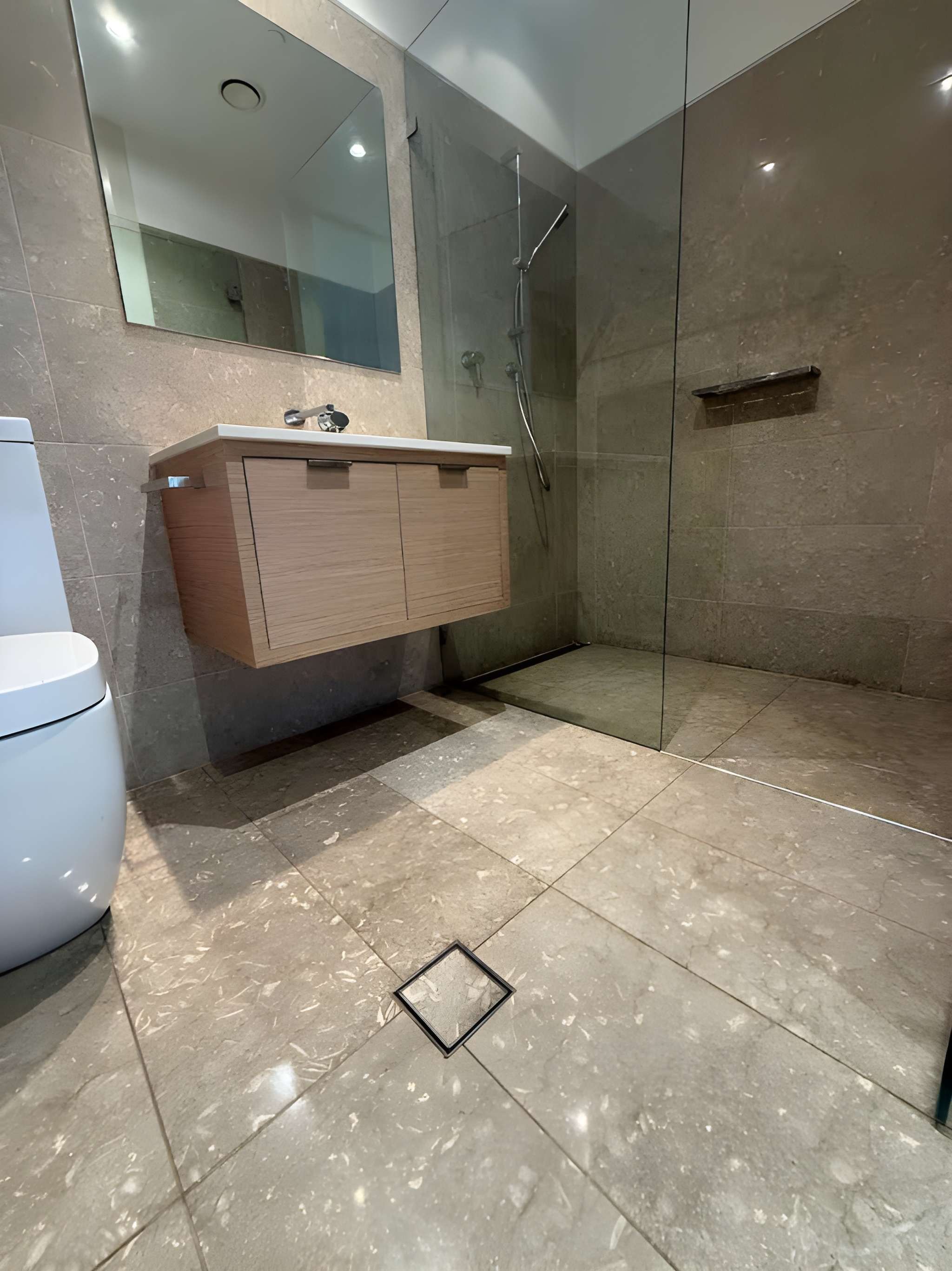 Bathroom 2