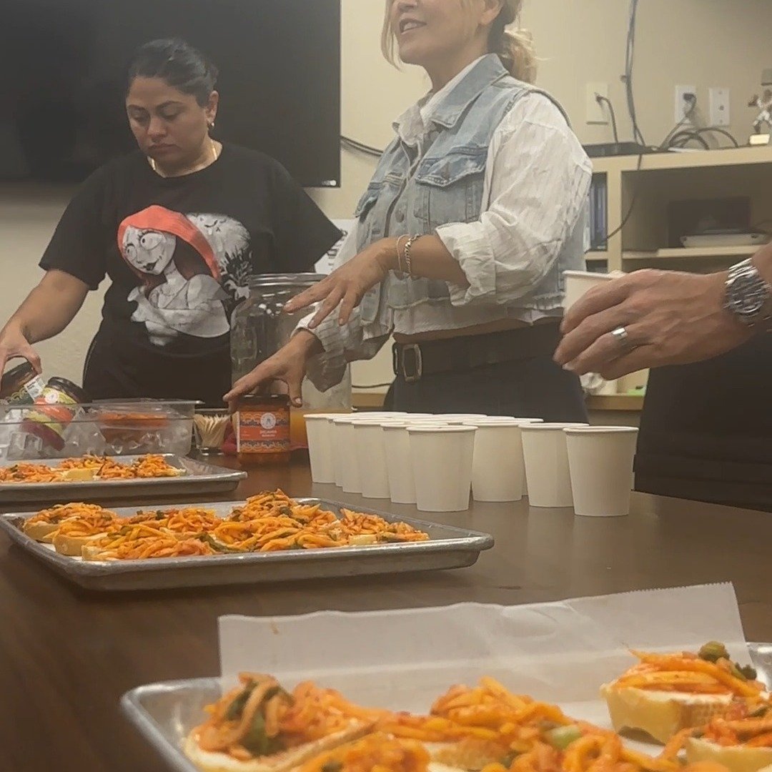 We are so proud to have such cool neighbors in the #SFDogpatch.

Aruna and her team from @VolcanoKimchi stopped by with a selection of fermented treats for the AR&amp;B team. We tried&mdash;and loved&mdash;the #MangoKimchi, along with her all-star li