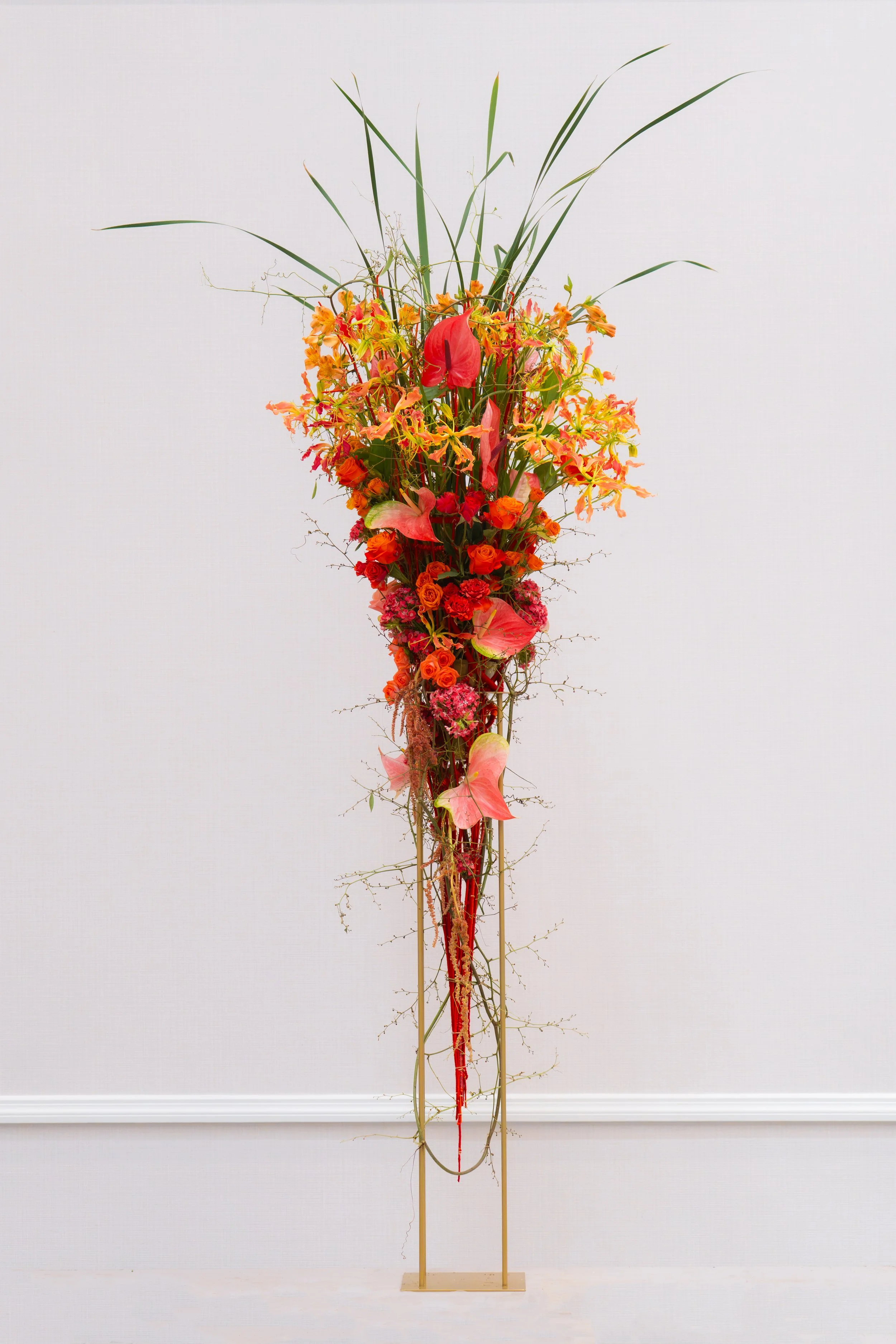 Gloriosa Vertical Design