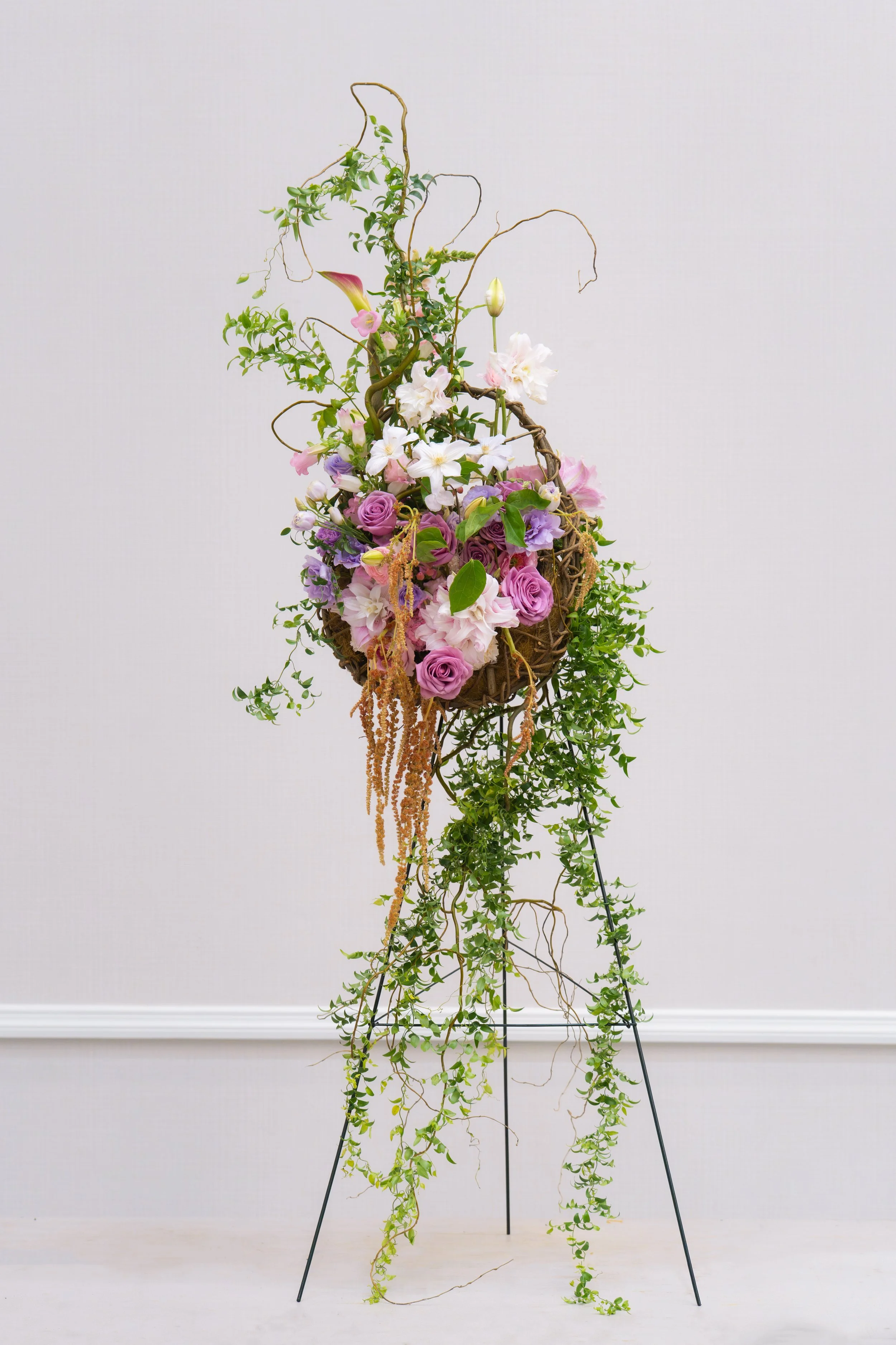 Garden Basket Standing Spray