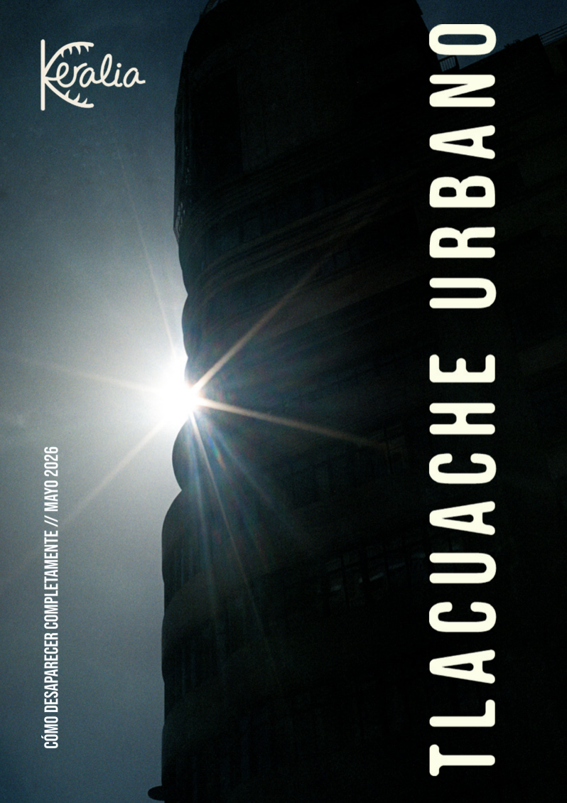 Silhouette of the Torre Latinoamericana skyscraper in Mexico City with the sun shining behind it, creating a lens flare. The text indicates it's part of a series on how to disappear completely, published in May 2026, with the title 'Atlasiaque Urbano'.