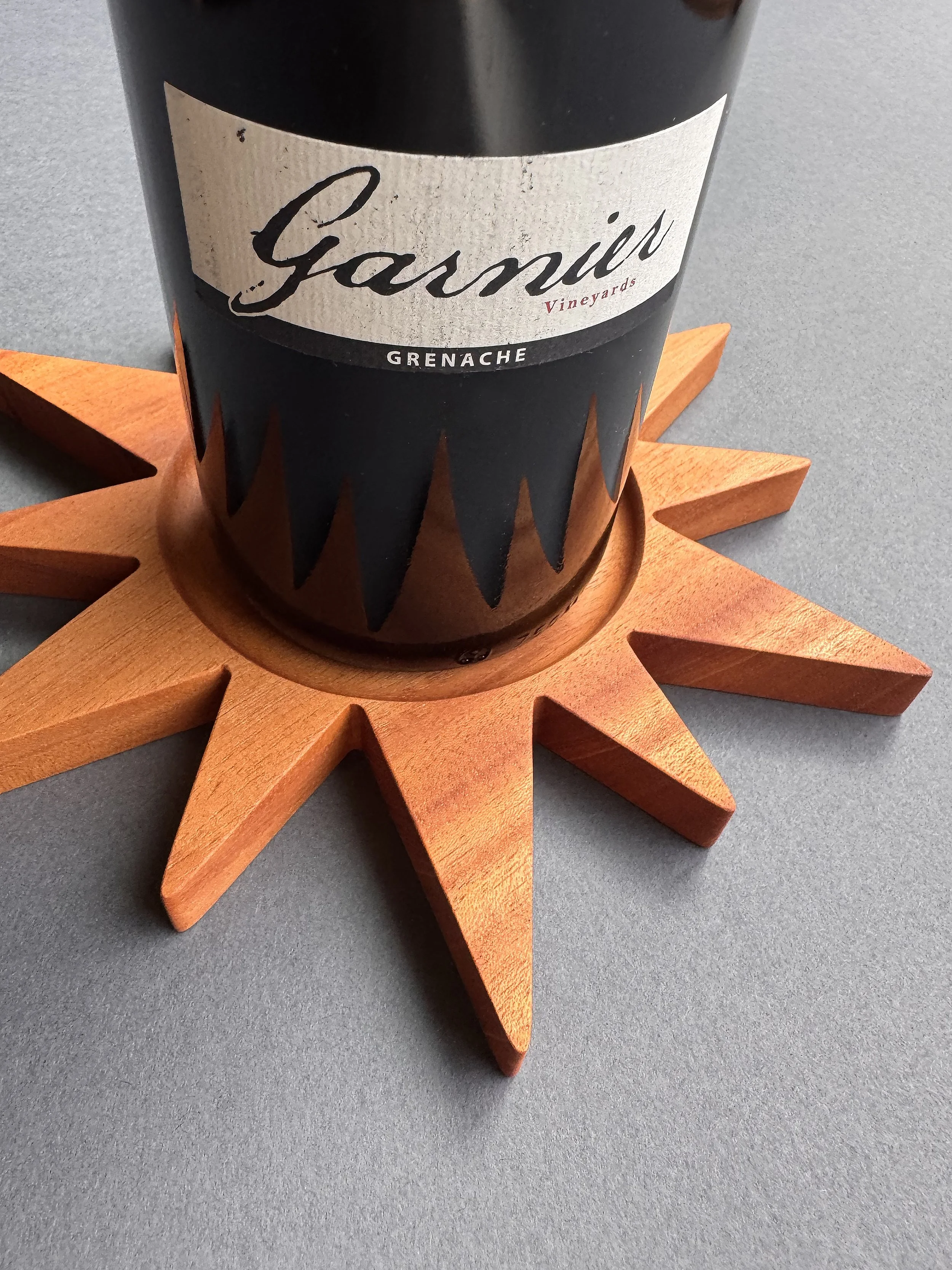 Starry Mahogany Wine Bottle Coaster