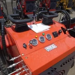 TRACK LOADER 3.jpg