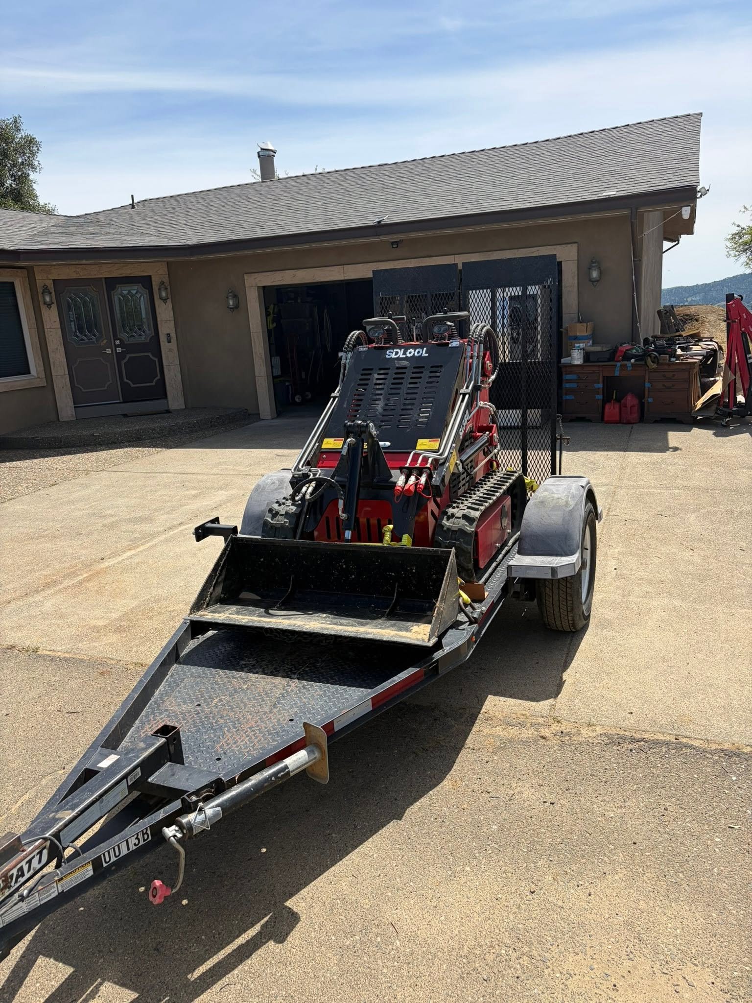 sl380  on the trailer again.jpg