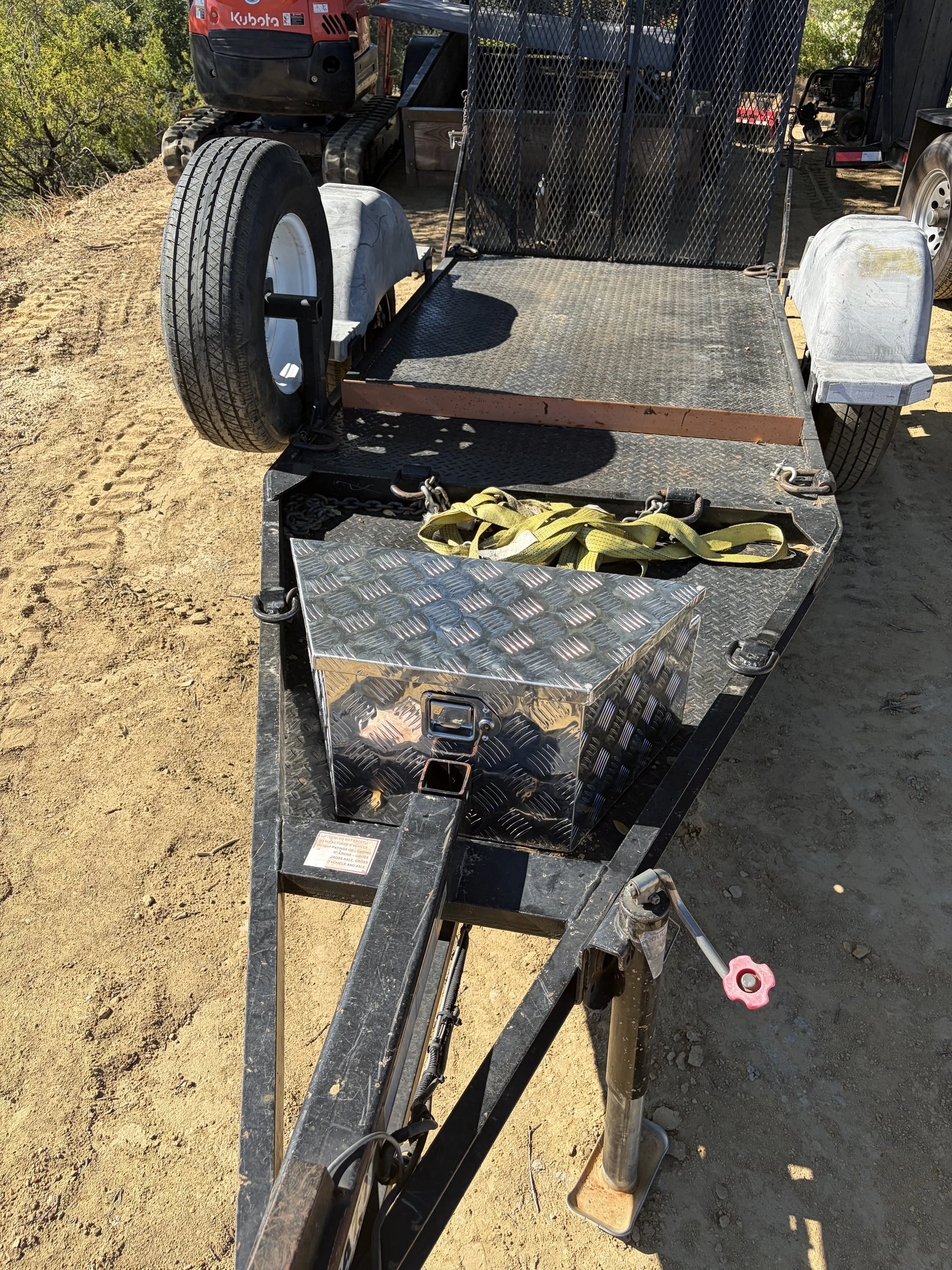 7 FOOT TRAILER 7.jpeg