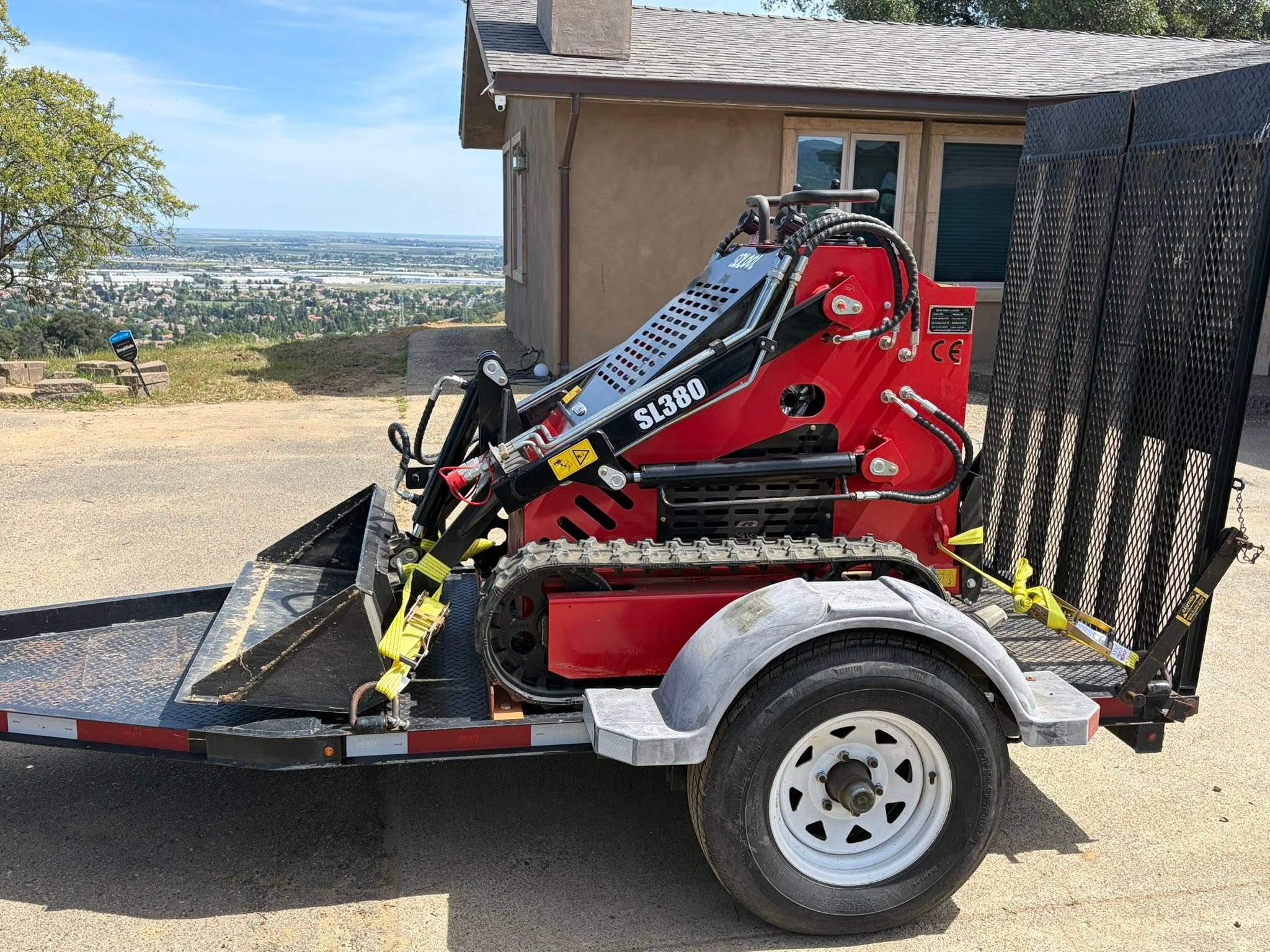 RENTAL UNIT  2026 SDLOOL SL380 Mini Skid Steer Track Loader