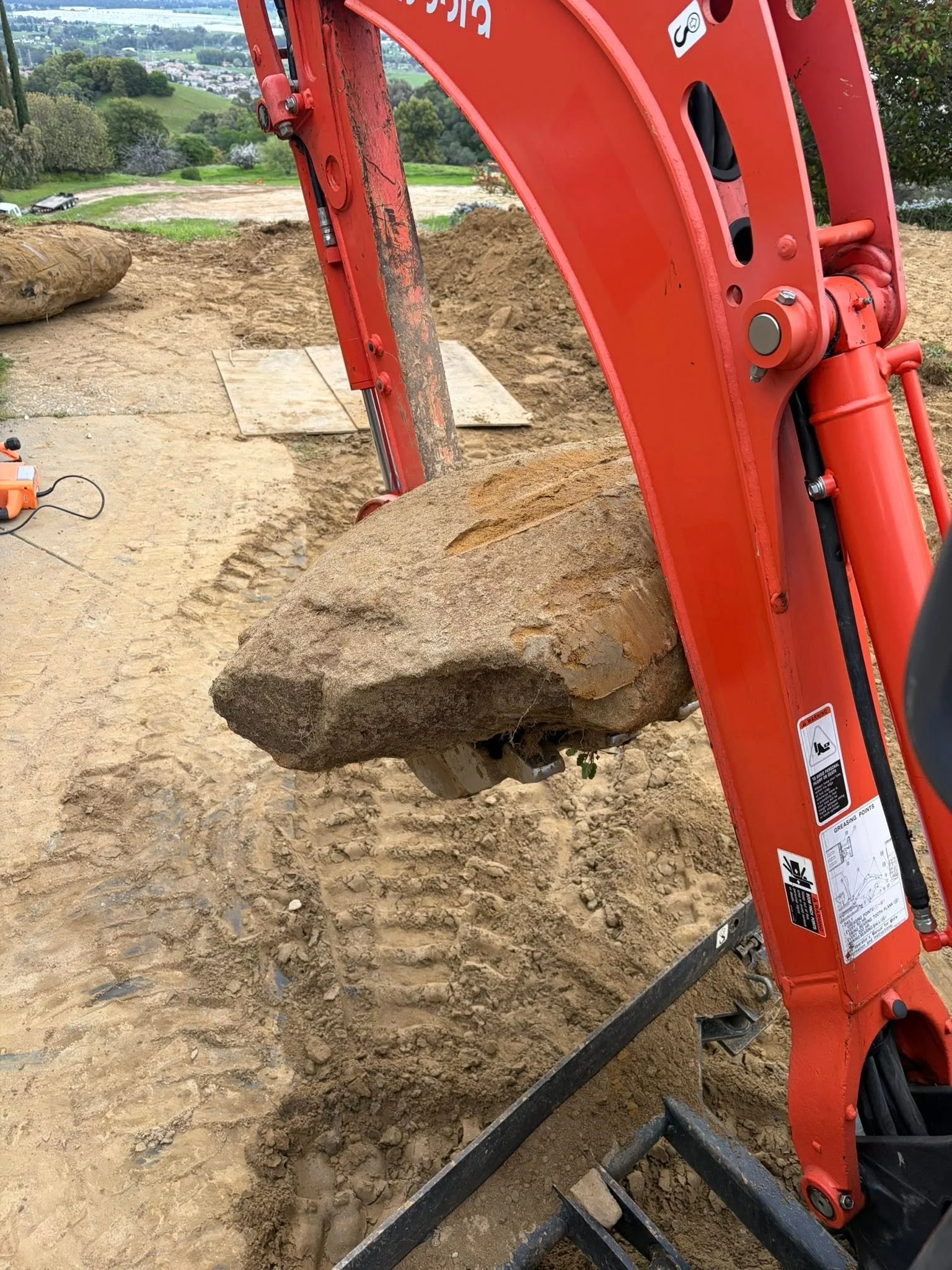 Big Rocks Out the way 7.jpg