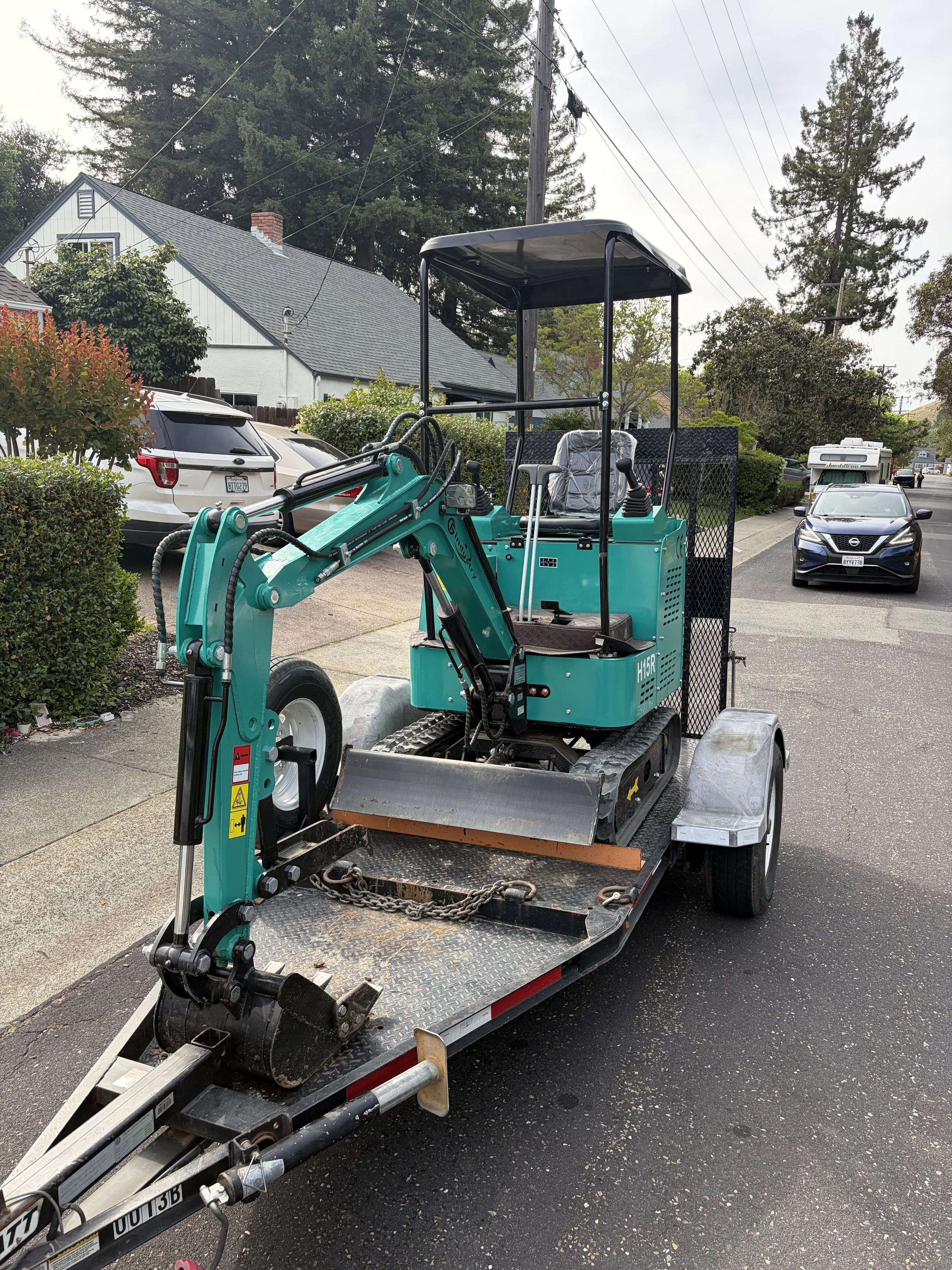 FOR RENT 2026 CFG H15R Mini Excavator