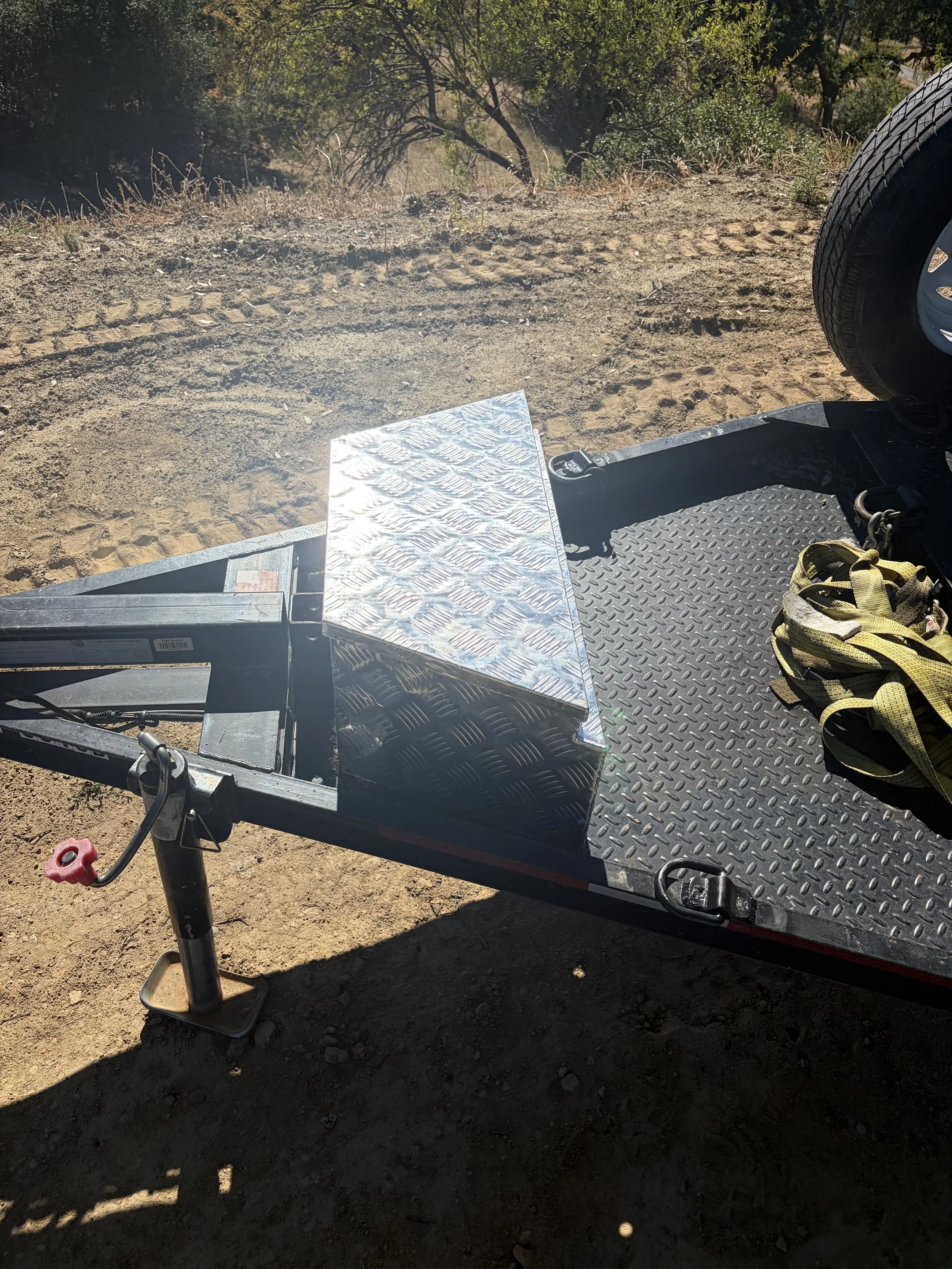 7 FOOT TRAILER 8.jpeg