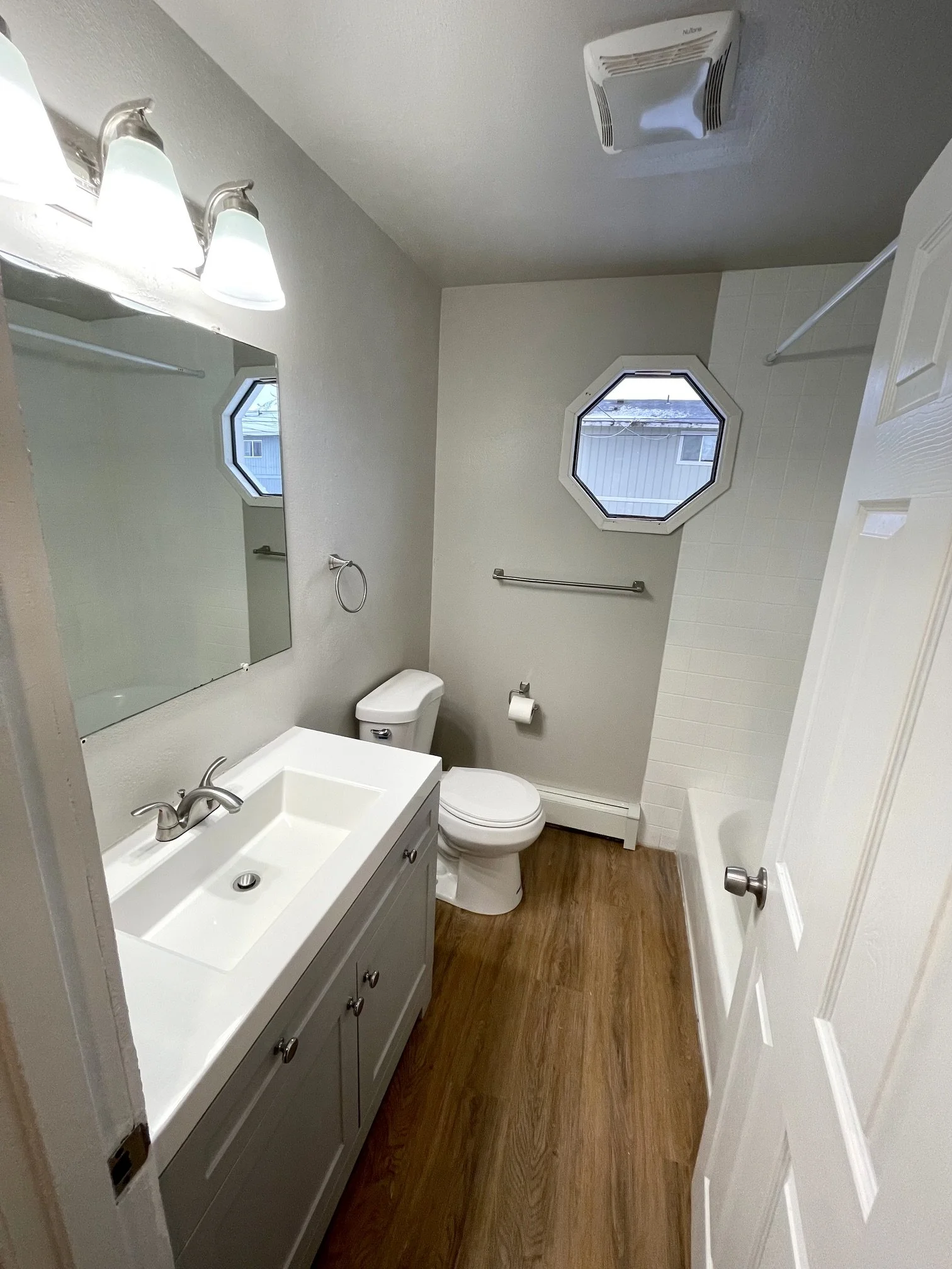 Apt 1 Bathroom 1- After