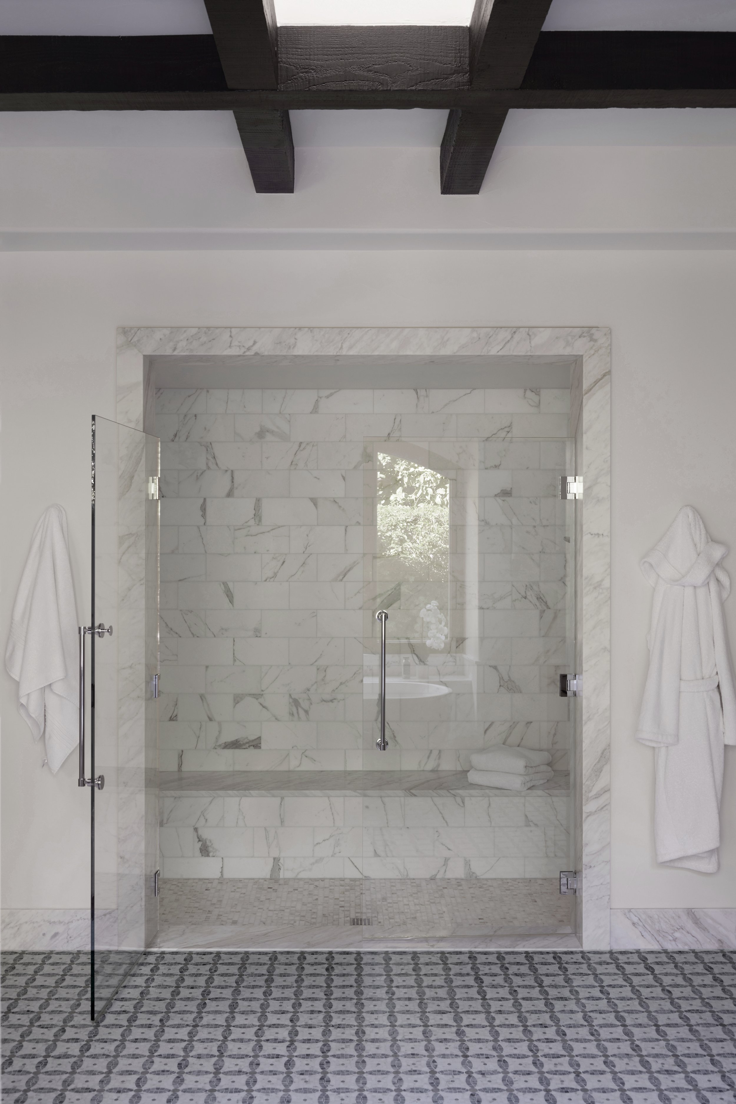 hyde-evans-design_desert-residence_primary-bathroom_modern-contemporary_interior-design_seattle_la-quinta_palm-springs1.jpg