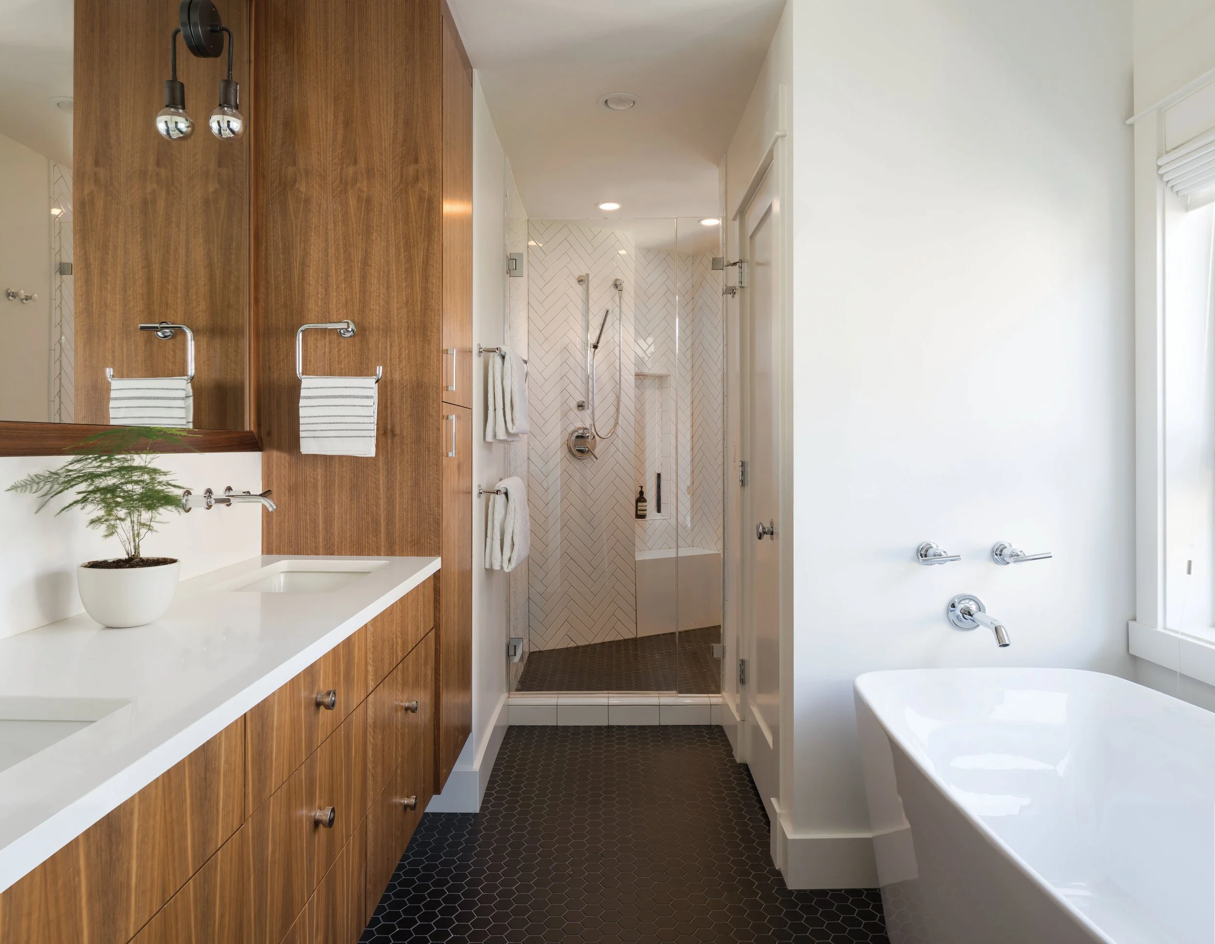 Hyde Evans Design_Interior Design Seattle_Madrona 01.jpg