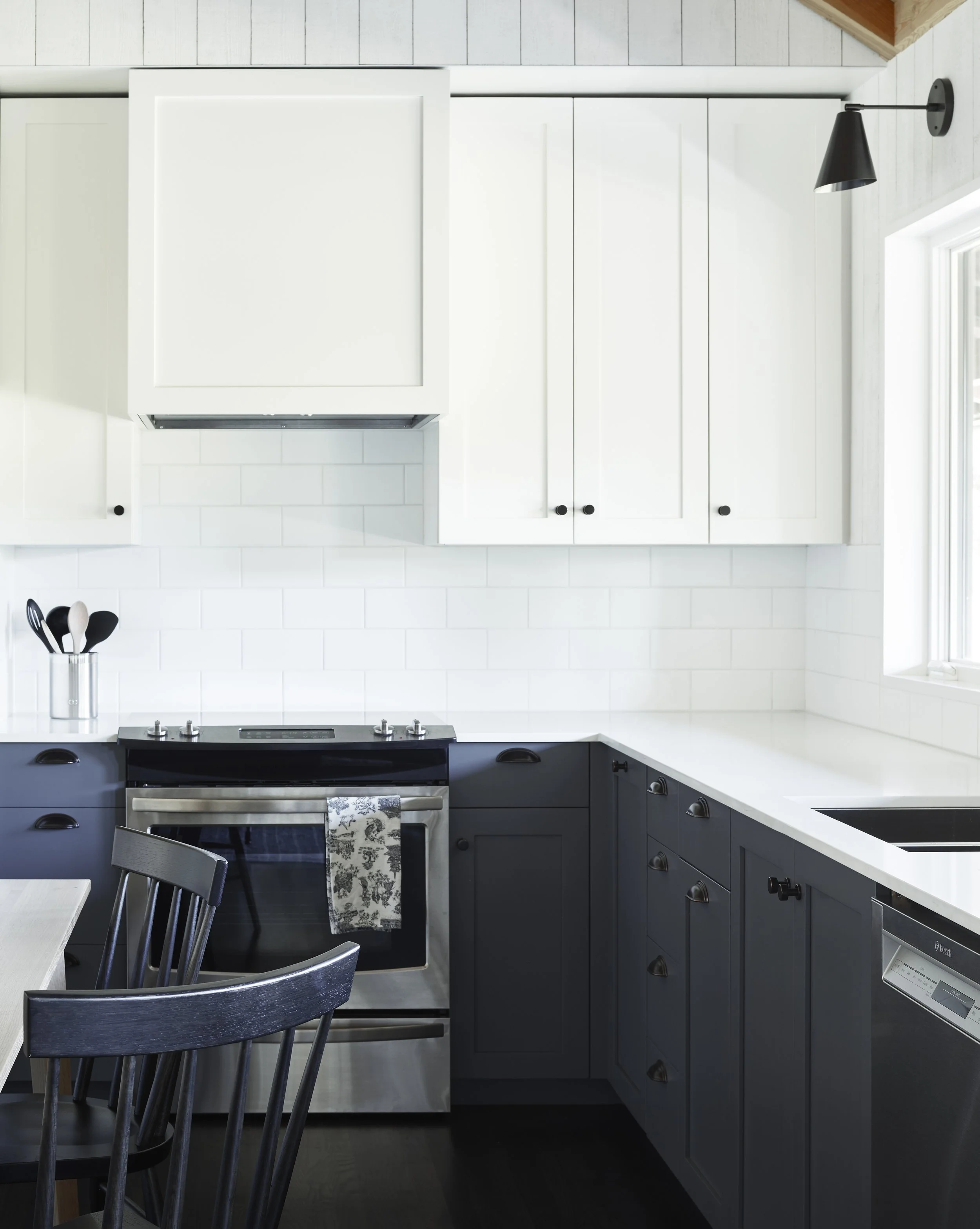 HydeEvansDesign_InteriorDesignSeattle_LopezCabins_Kitchen3 copy.jpg