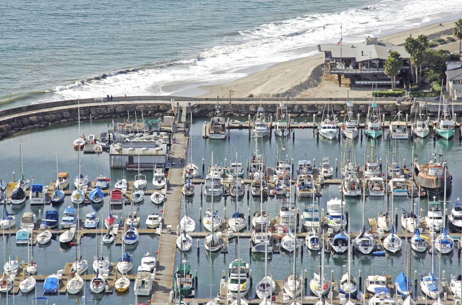 Santa Barbara Yacht Club