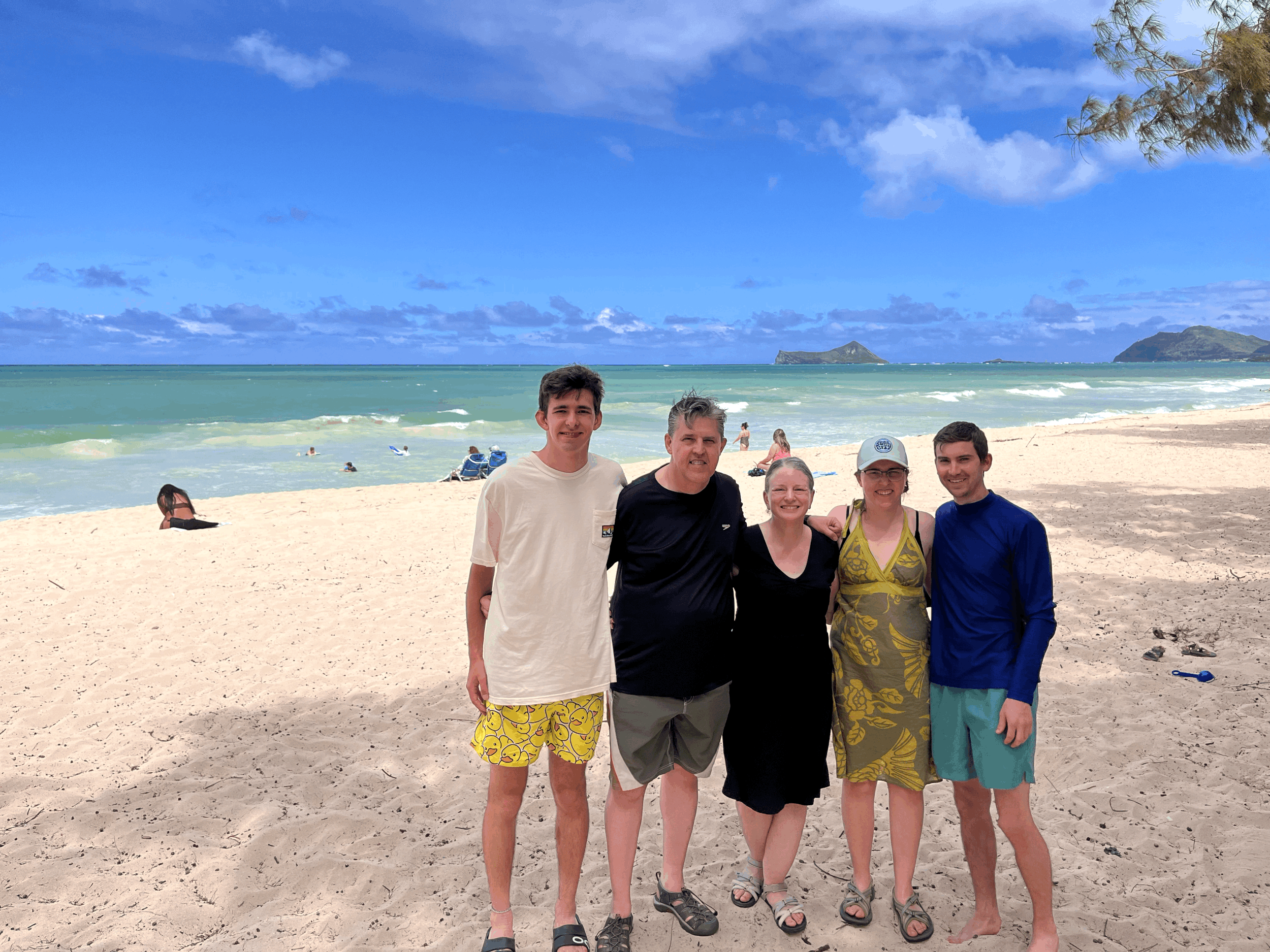 Oahu: Between the City and the Sea