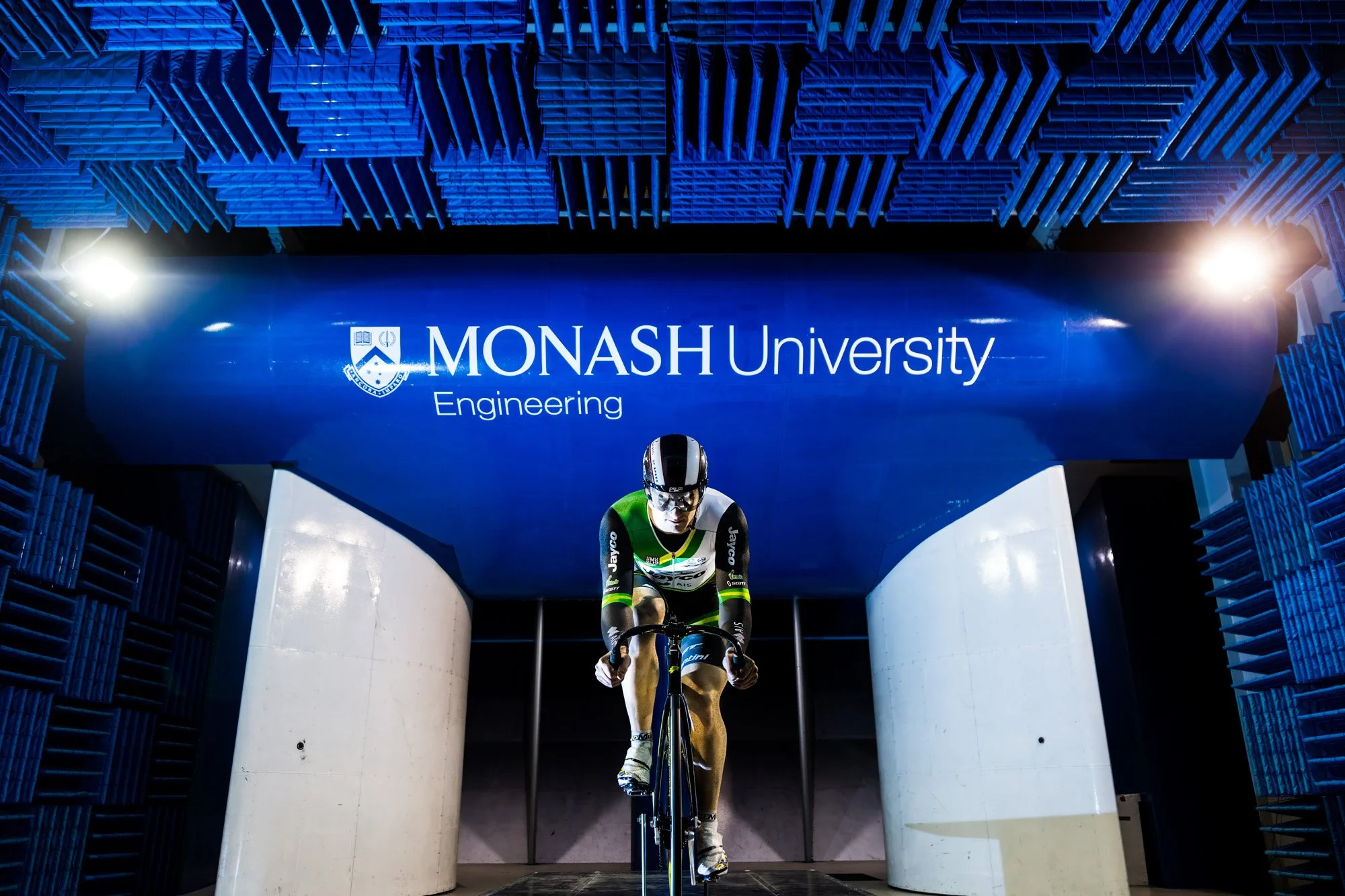 matthew-glaetzer-monash-university-wind-tunnel-cycling-melbourne-asanka-ratnayake.jpg