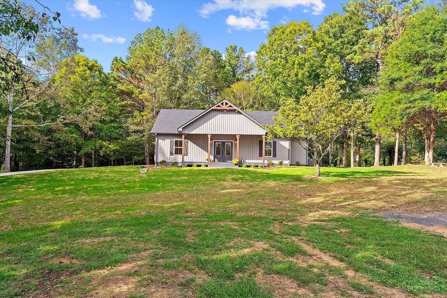 407 Dawnville Road 49.jpg