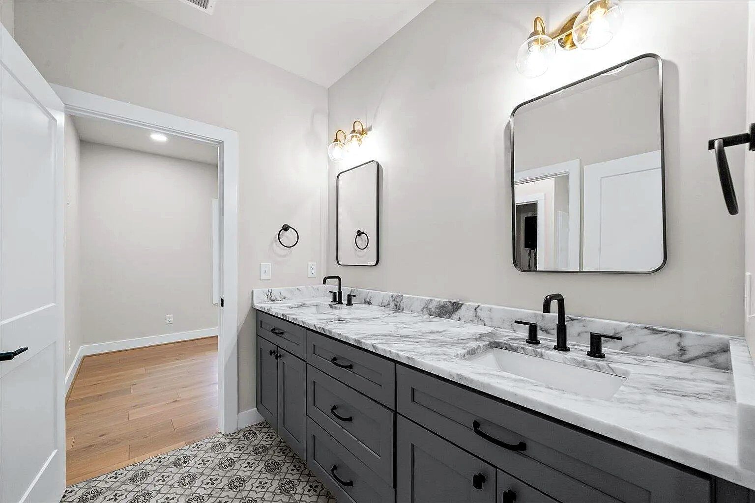 407 Dawnville Road 32.jpg