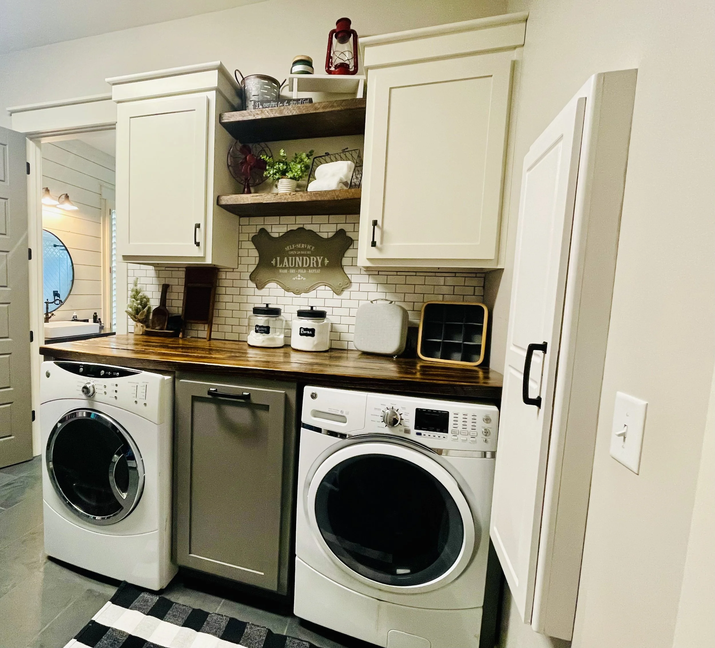 Master Laundry and Closet.jpg