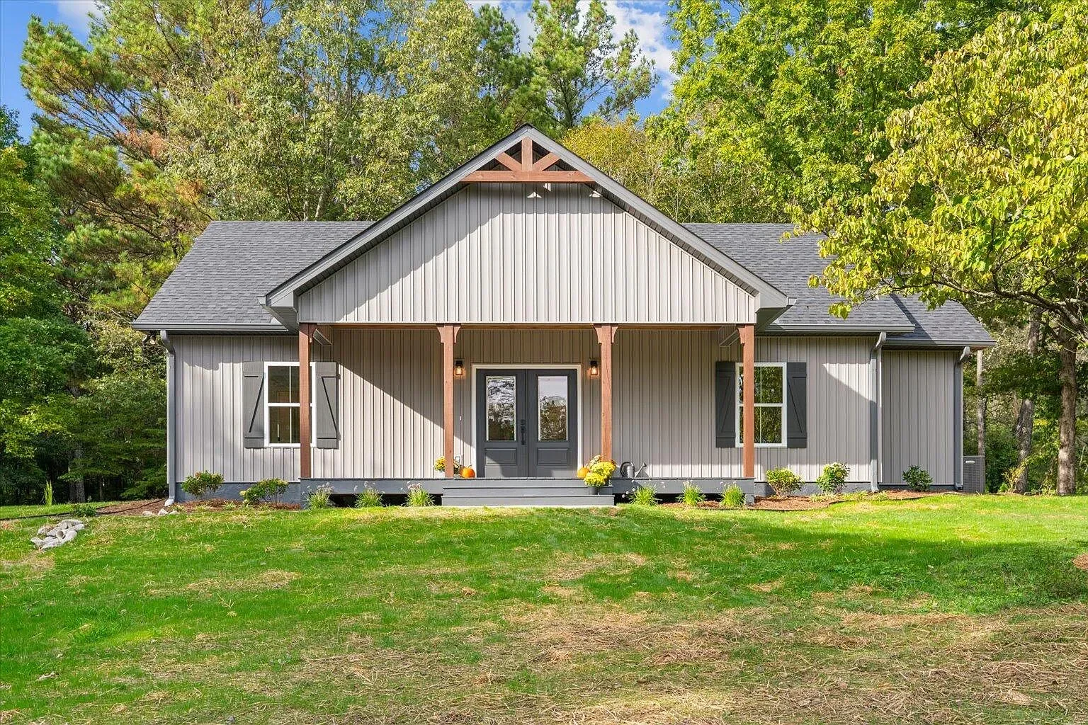 The Cozy Cottage