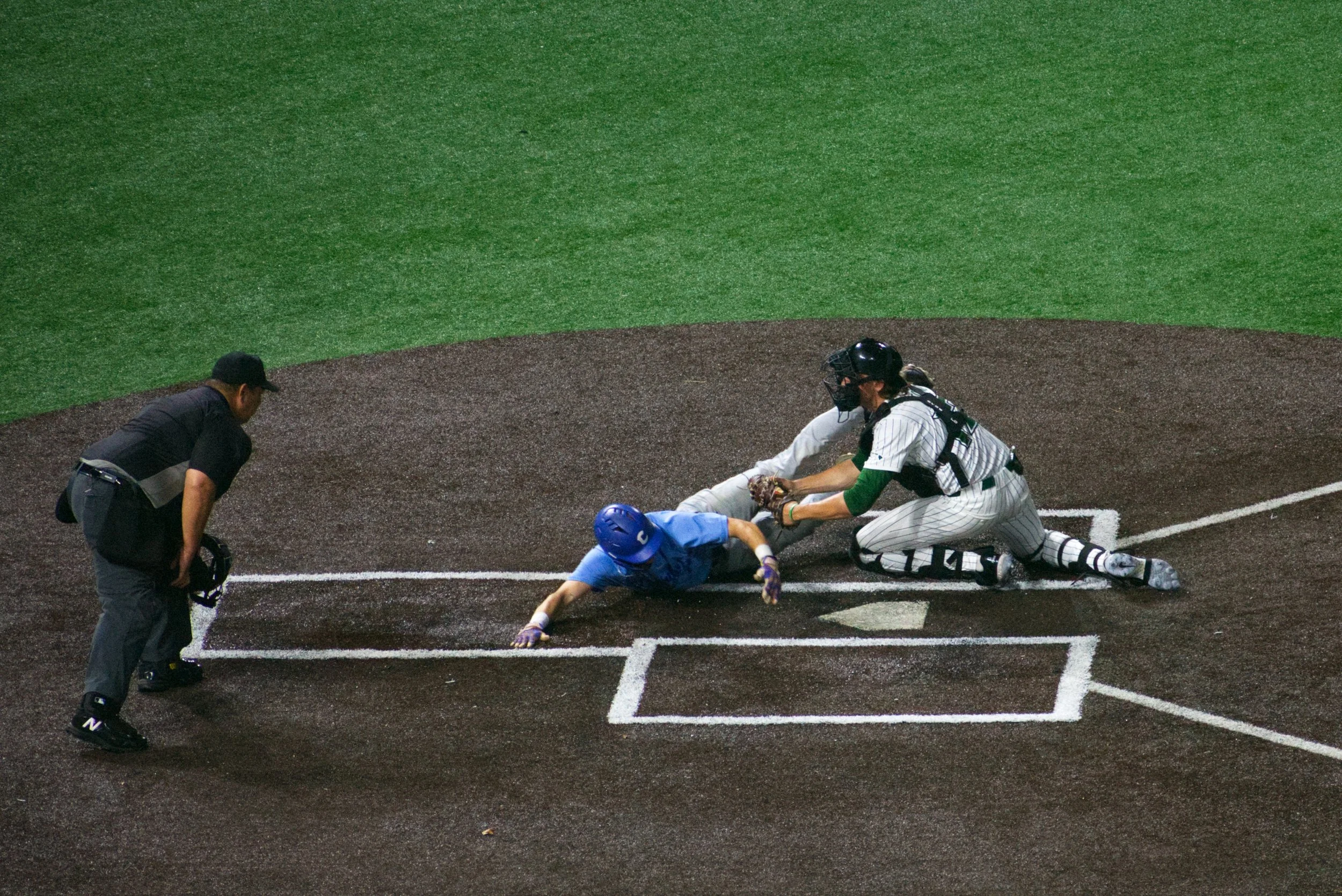 03.10Baseball_3.jpg