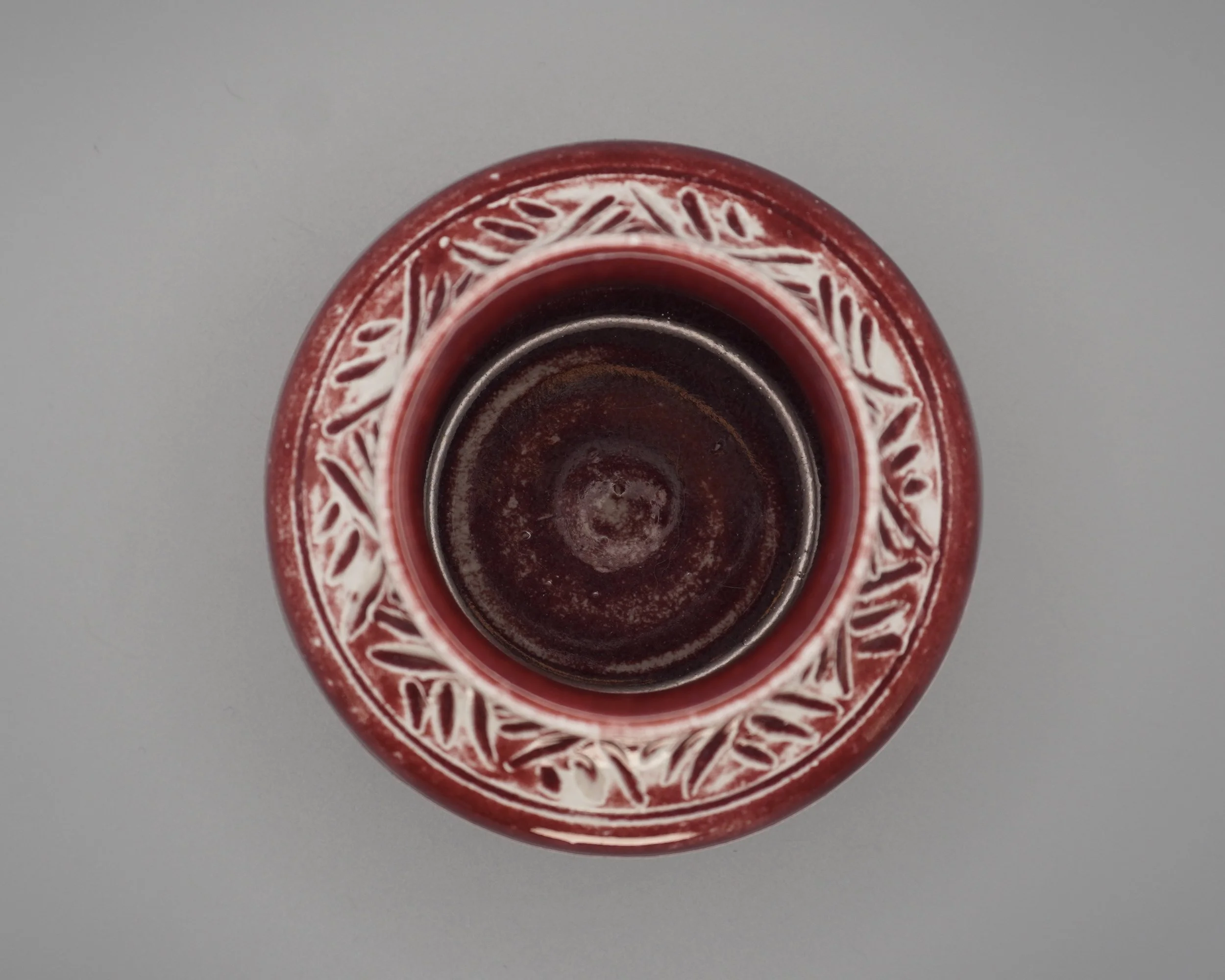 Vase 2020 Juniper Red Mini 3.JPG