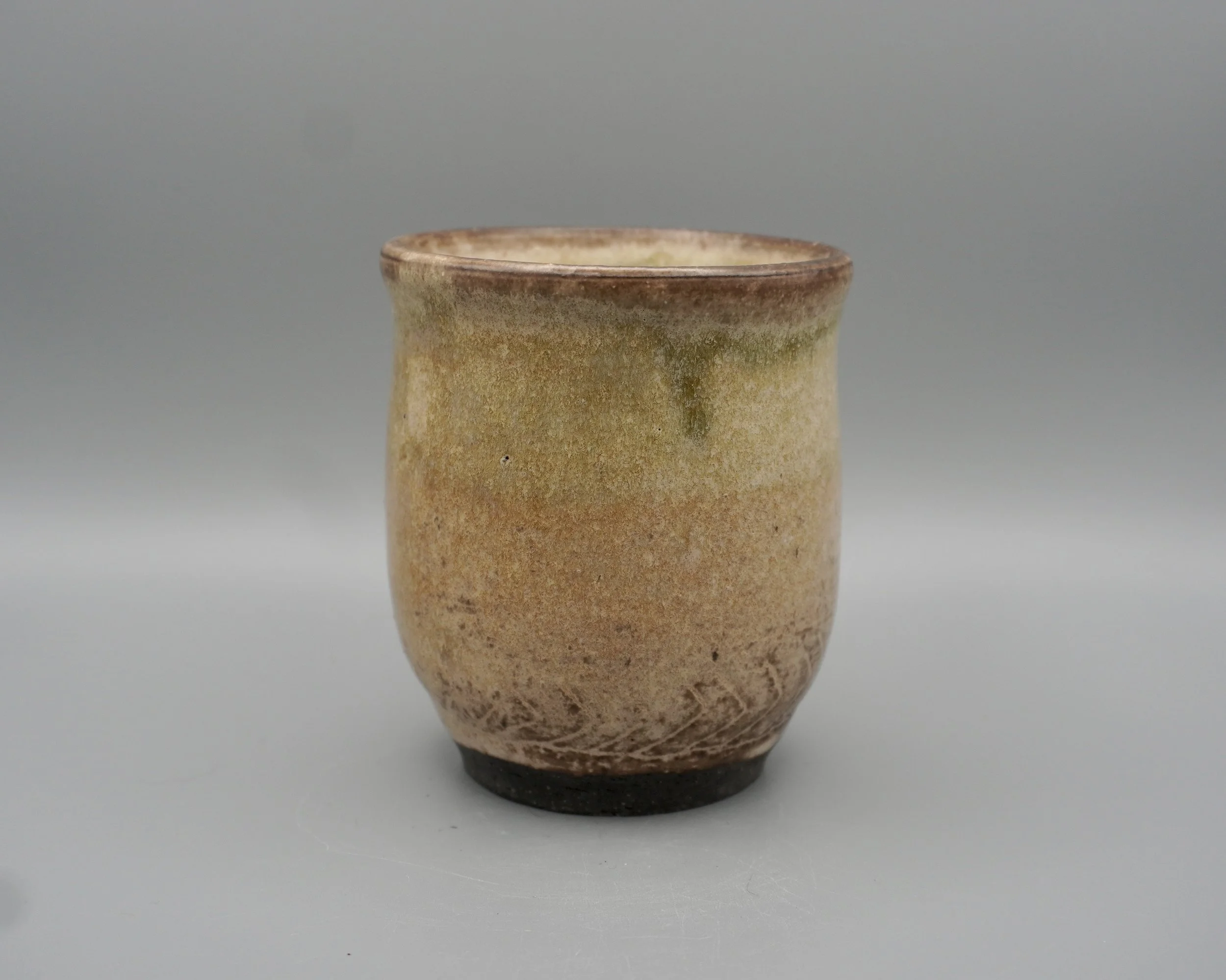 Beige to Brown Cup