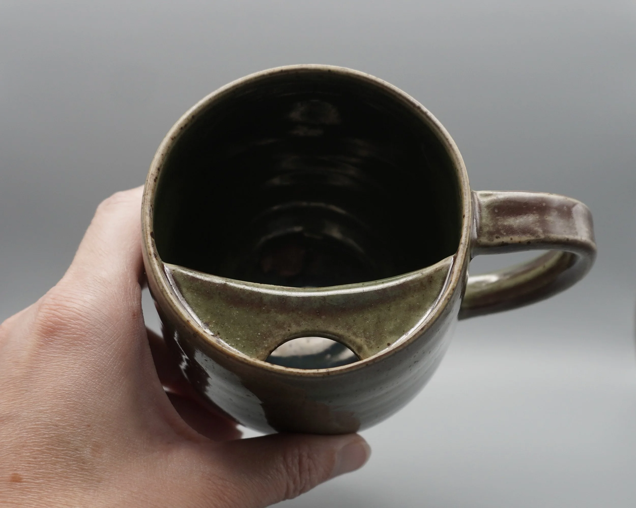 Mug 4e Oribe Glaze.JPG