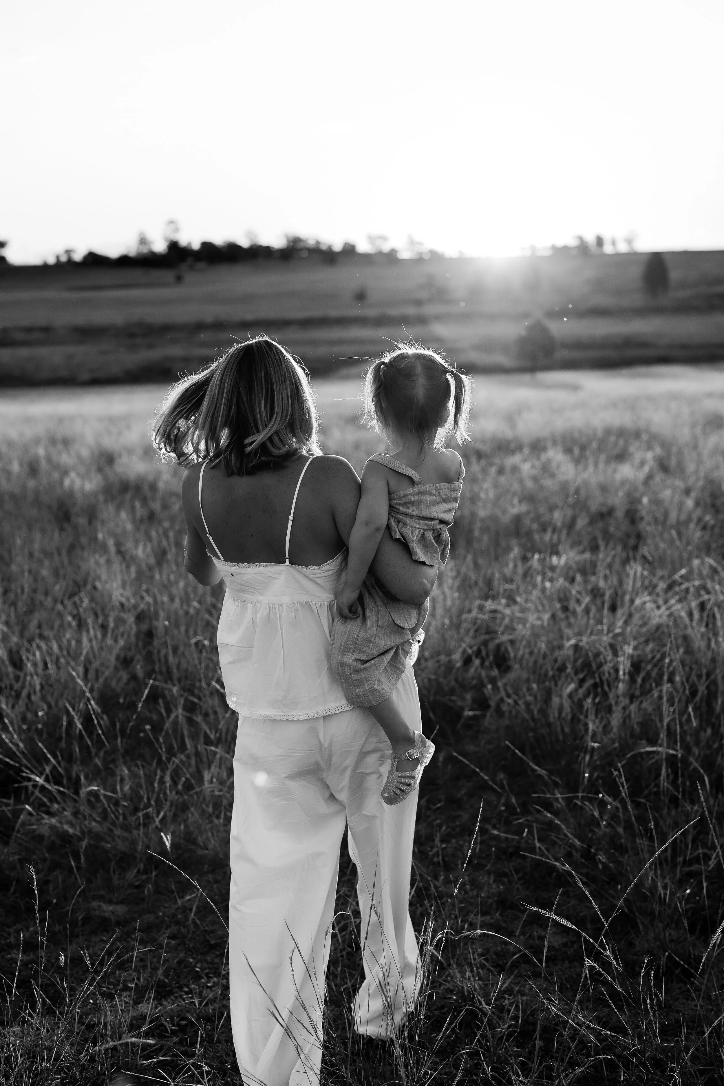 Bronte Dooley Photography Dubbo_Maternity Photoshoot (7).jpg