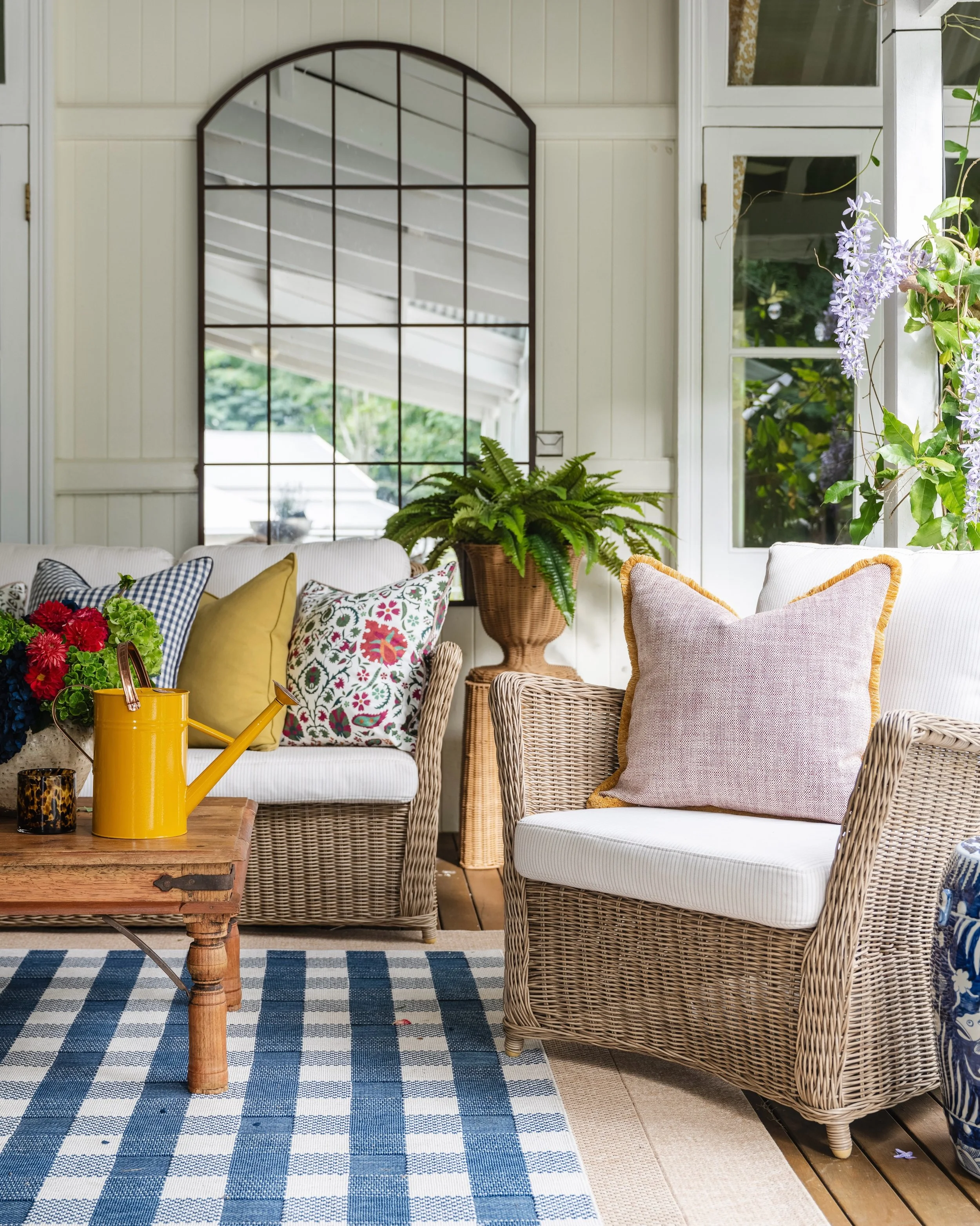 Spring has well and truly sprung here in Brisbane! we are loving the signs of longer days, warm sunshine, and more time spent outdoors☀️ 

📷 @hannahpuechmarin 

Interior Design | Interior Decoration | Biju Interiors | Brisbane Interior Designer | Be