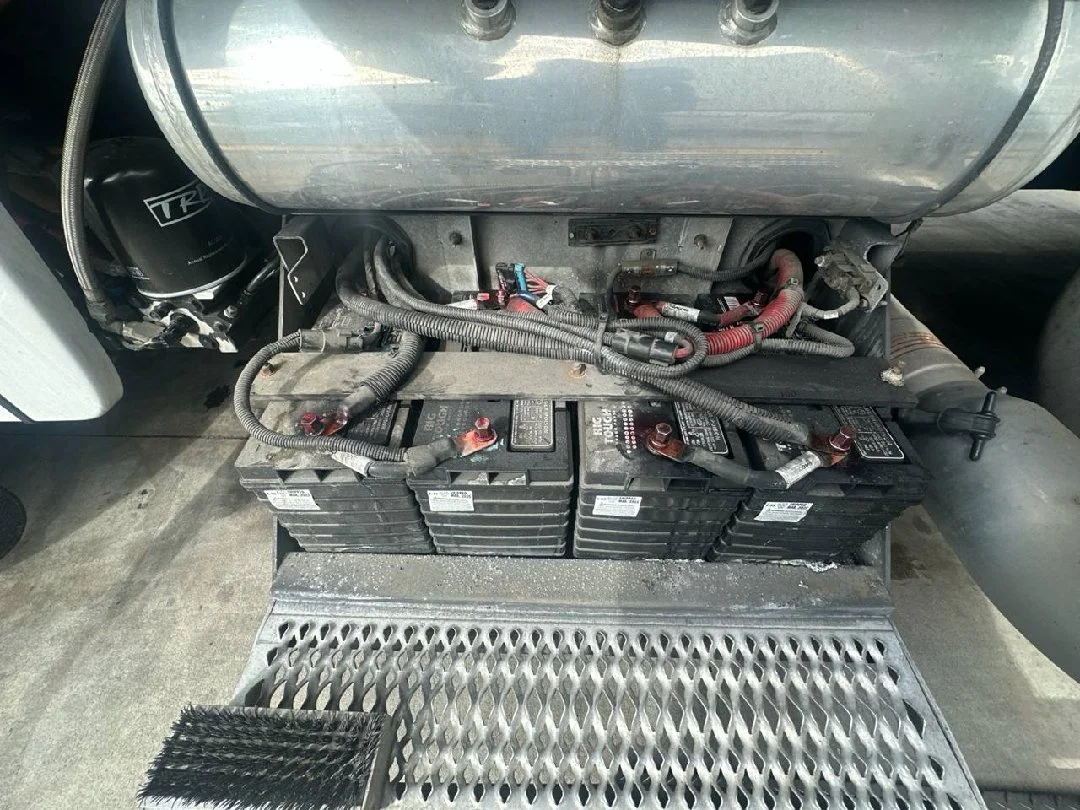 🔋 Battery Replacement & Jump Starts