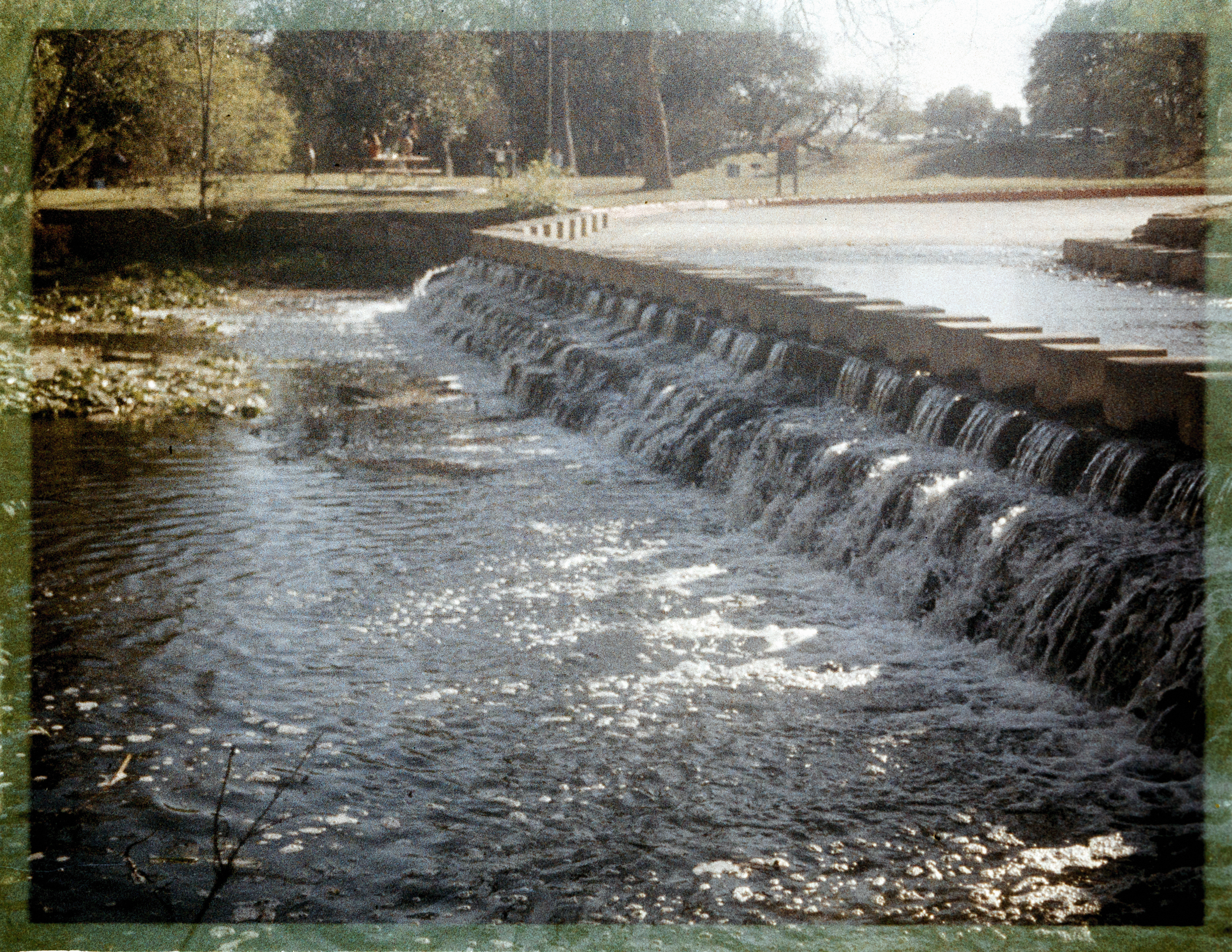 00008175_LauraGarcia_LomoColor92_110-1577.png
