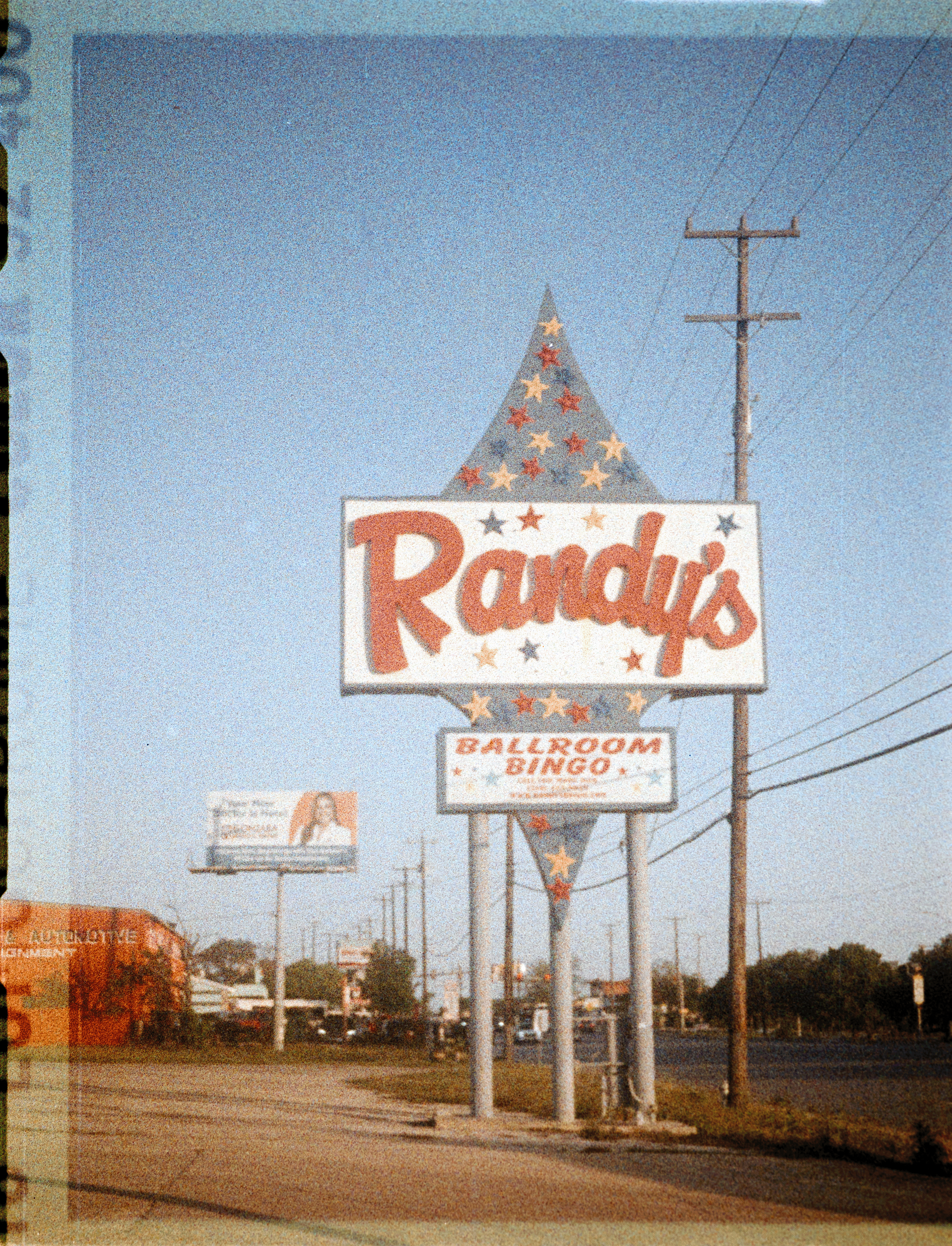 00008210_LauraGarcia_LomoColor92_110-1537.png