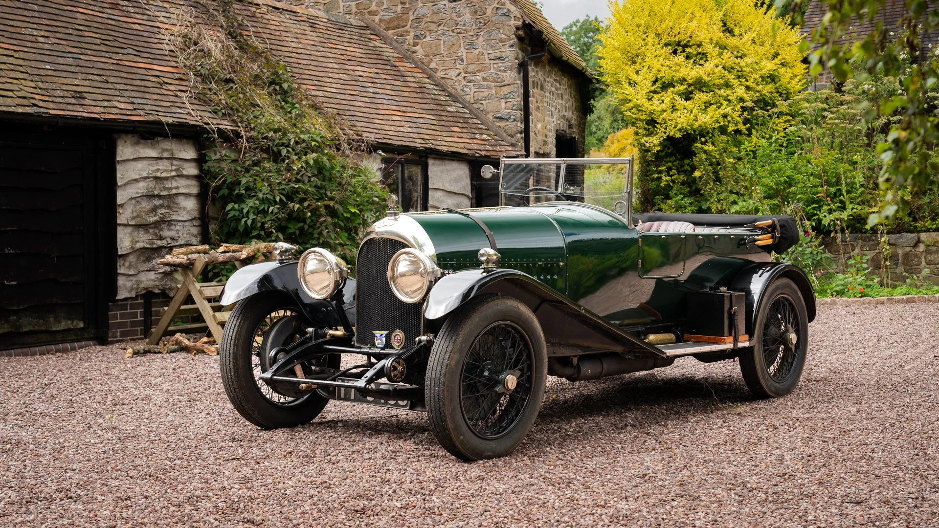 1927 Bentley 3-4½-Litre Tourer insta.jpg