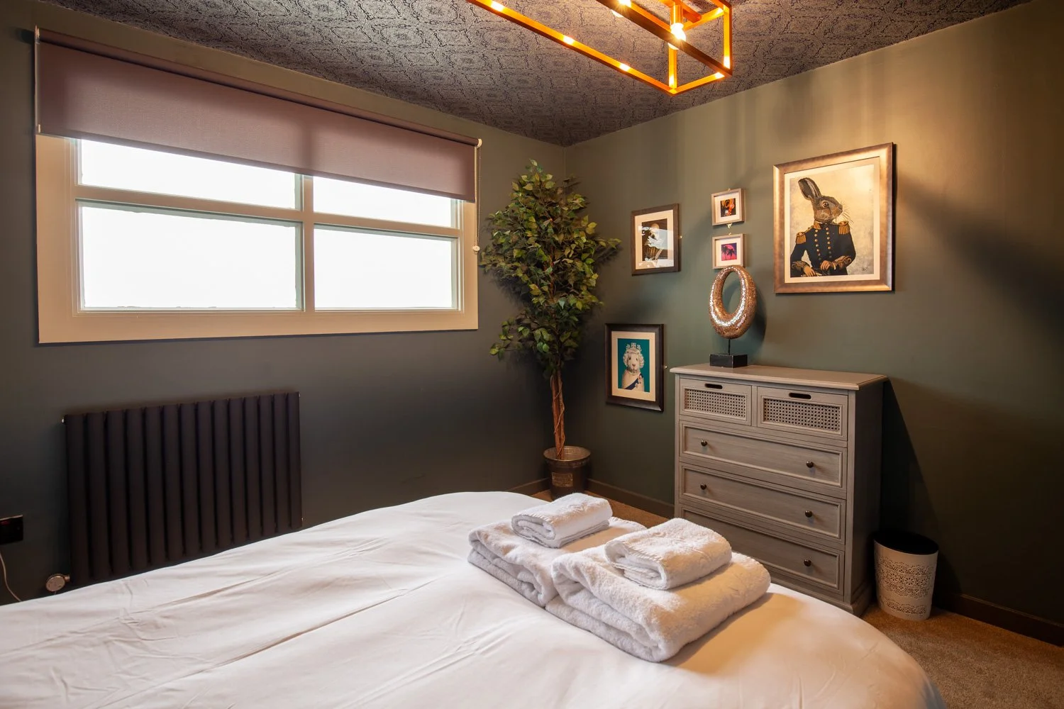 11Bedroom Three-2.jpg